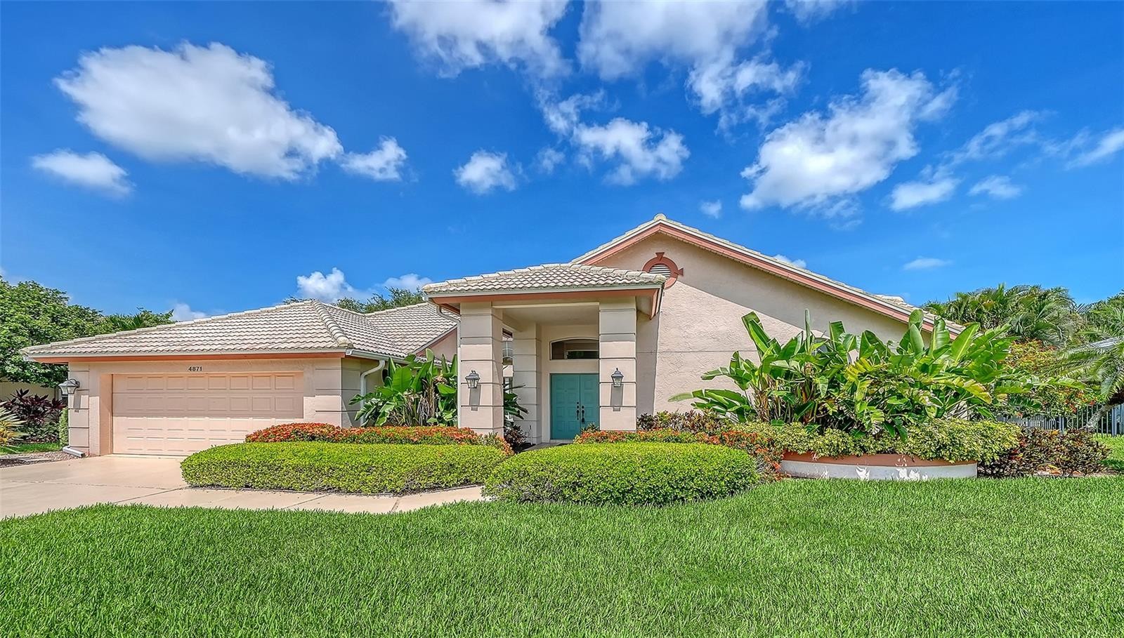 4871 WINTERHAVEN DR
