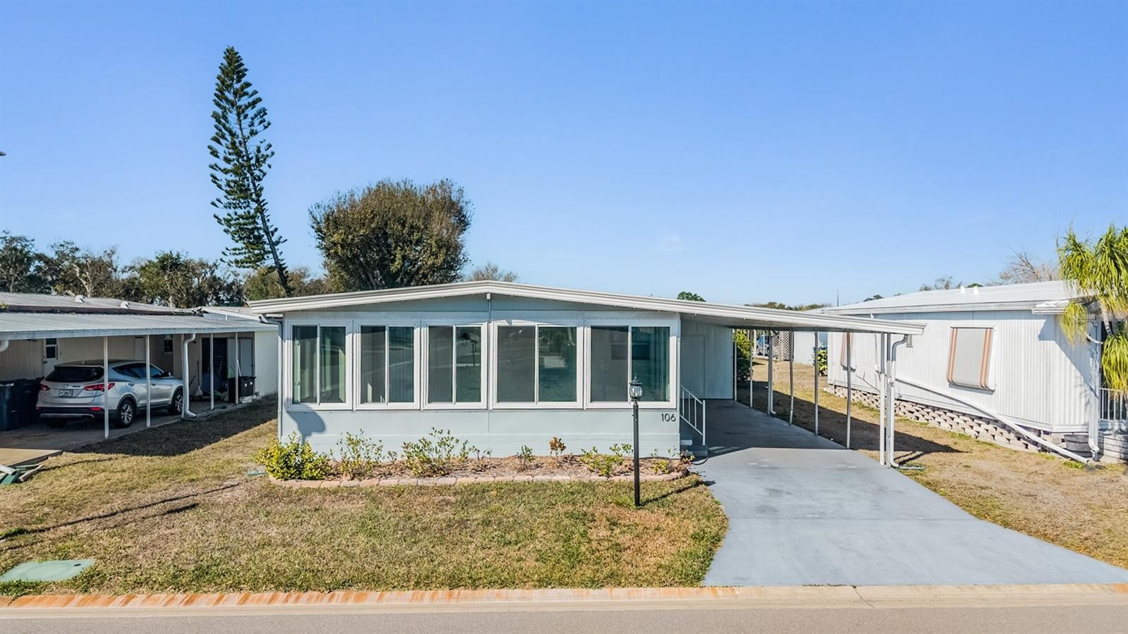 6710 36TH AVE E #106