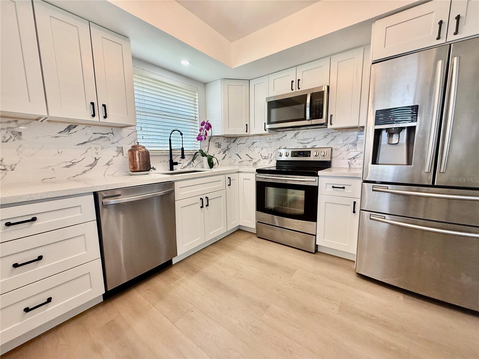 5440 RIVERBLUFF CIR #87