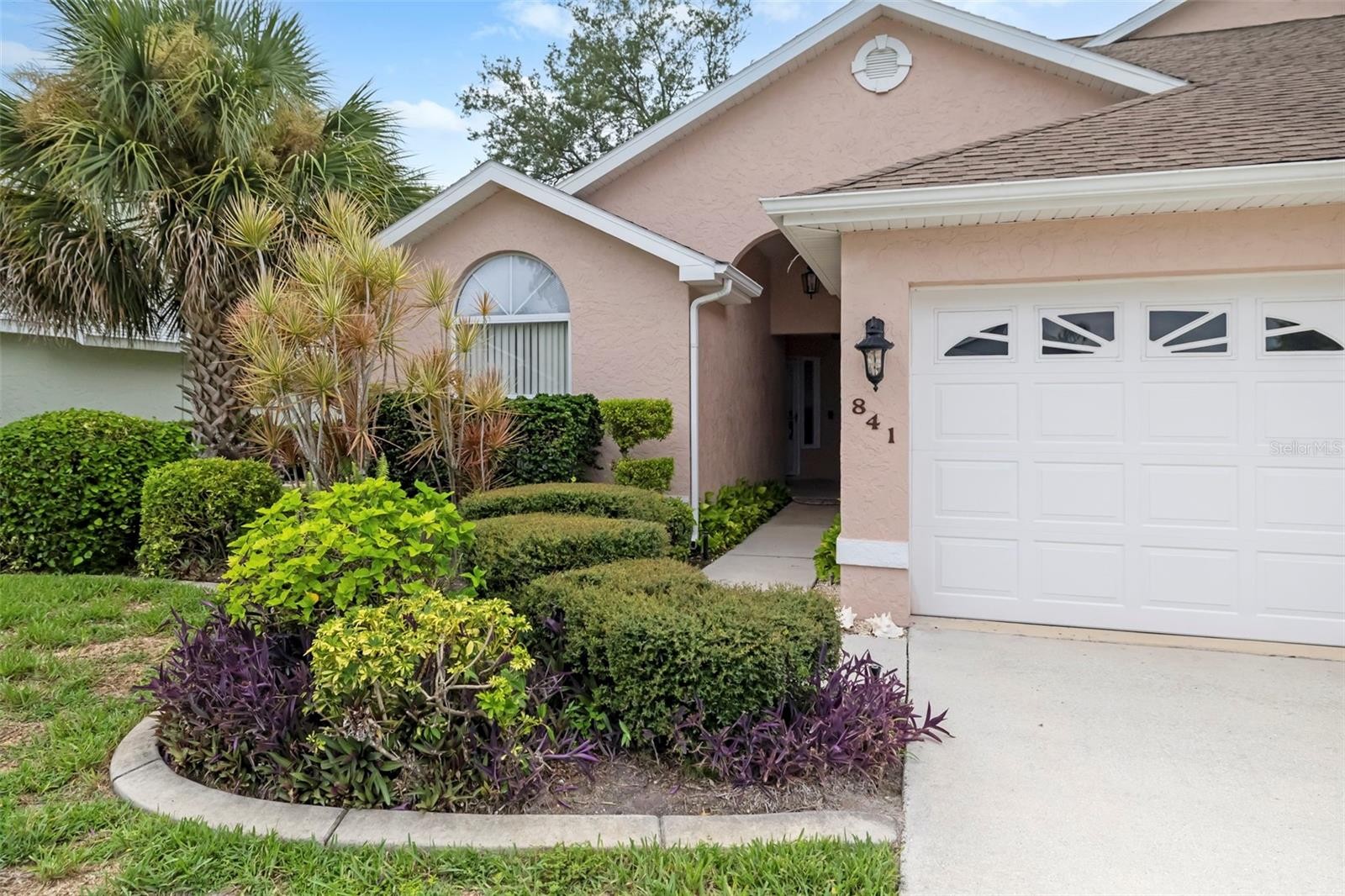 841 BAYPORT CIR