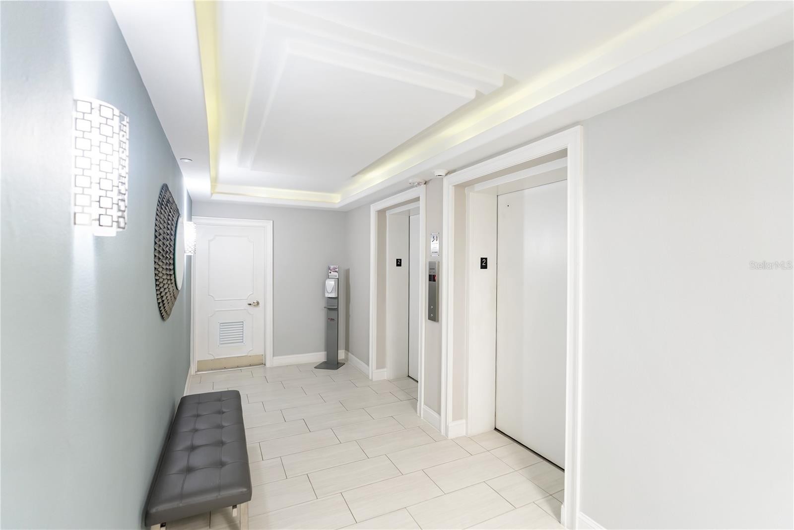 1212 BENJAMIN FRANKLIN DR #206