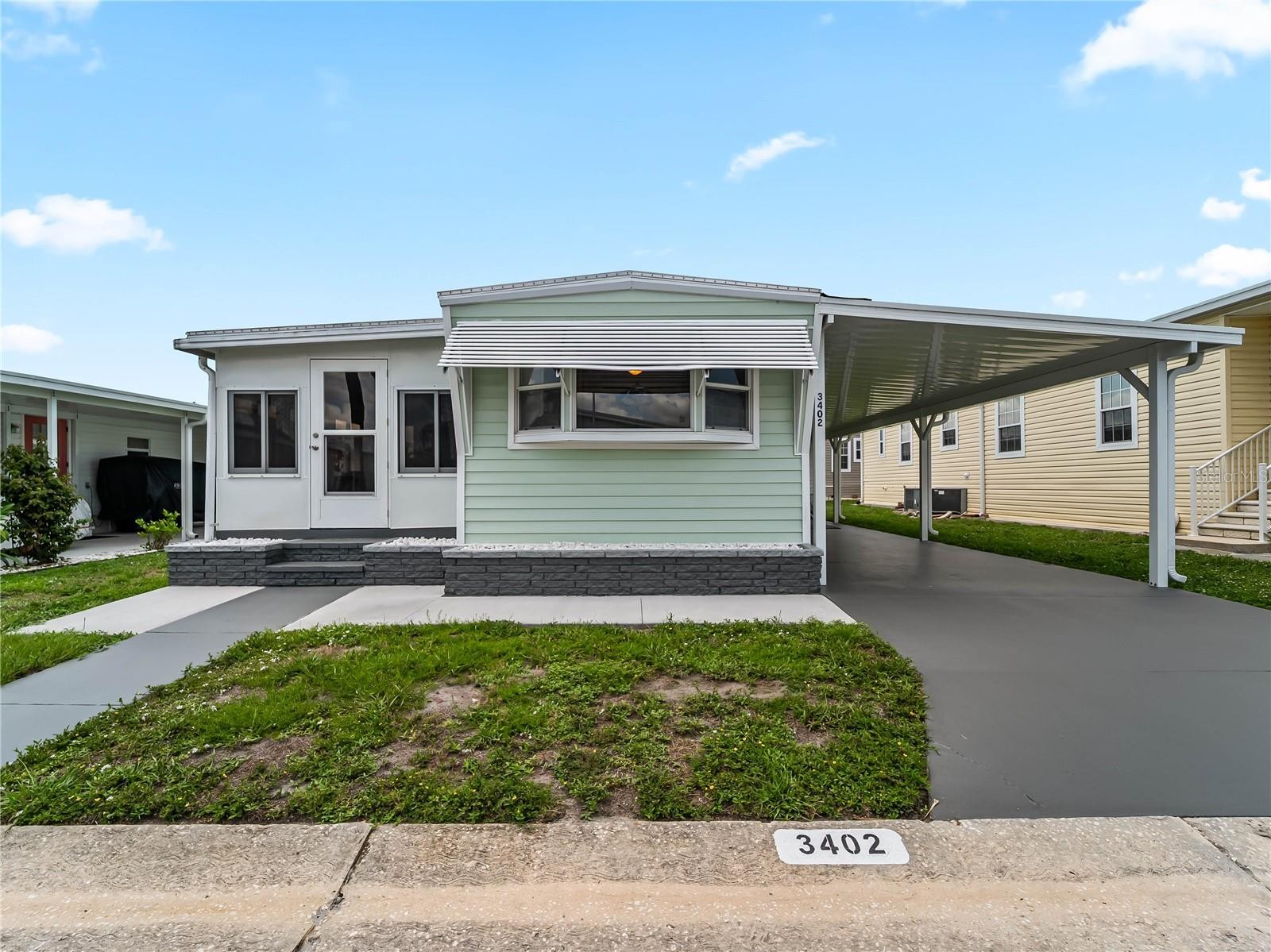 3402 SHINGLE OAK TER