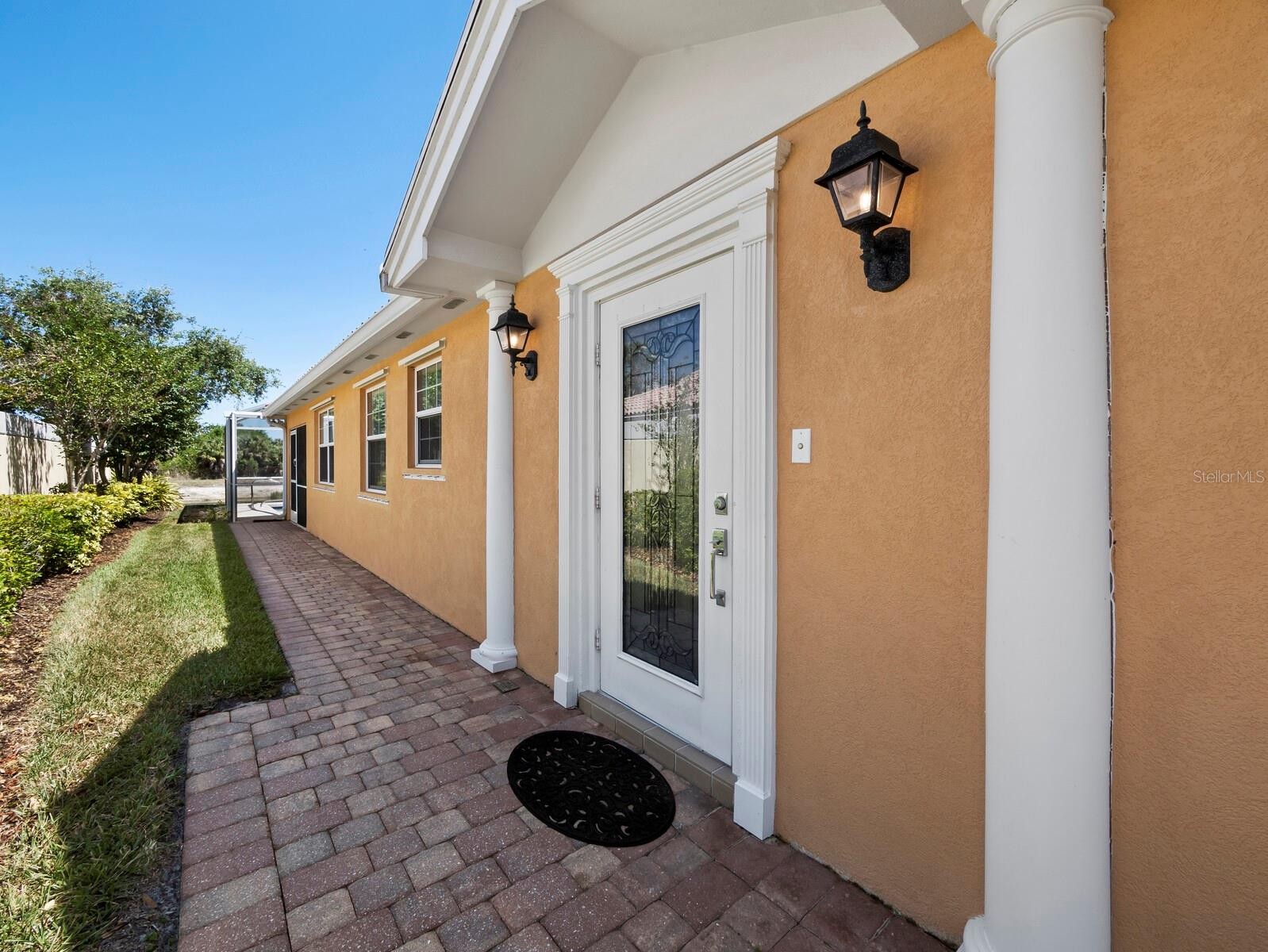 5967 BENEVENTO DR