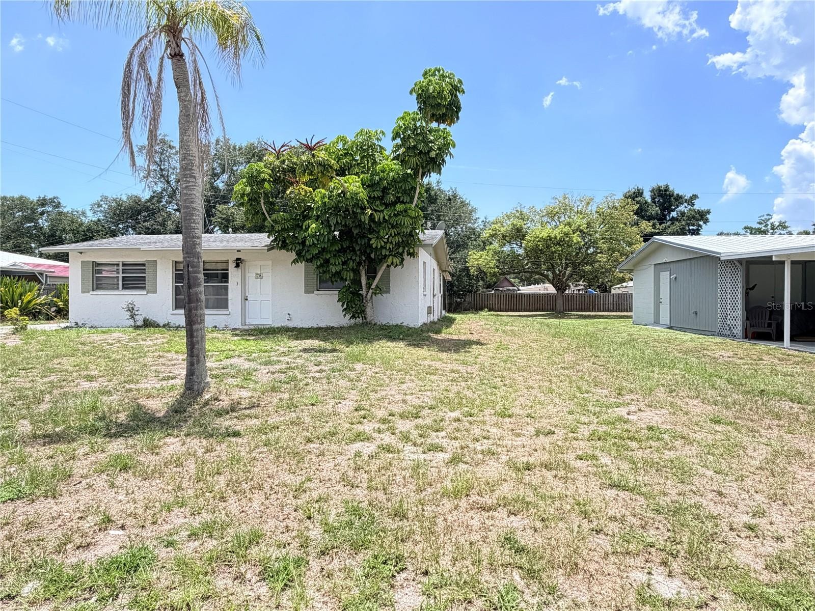 3842 HAWKEYE CIR