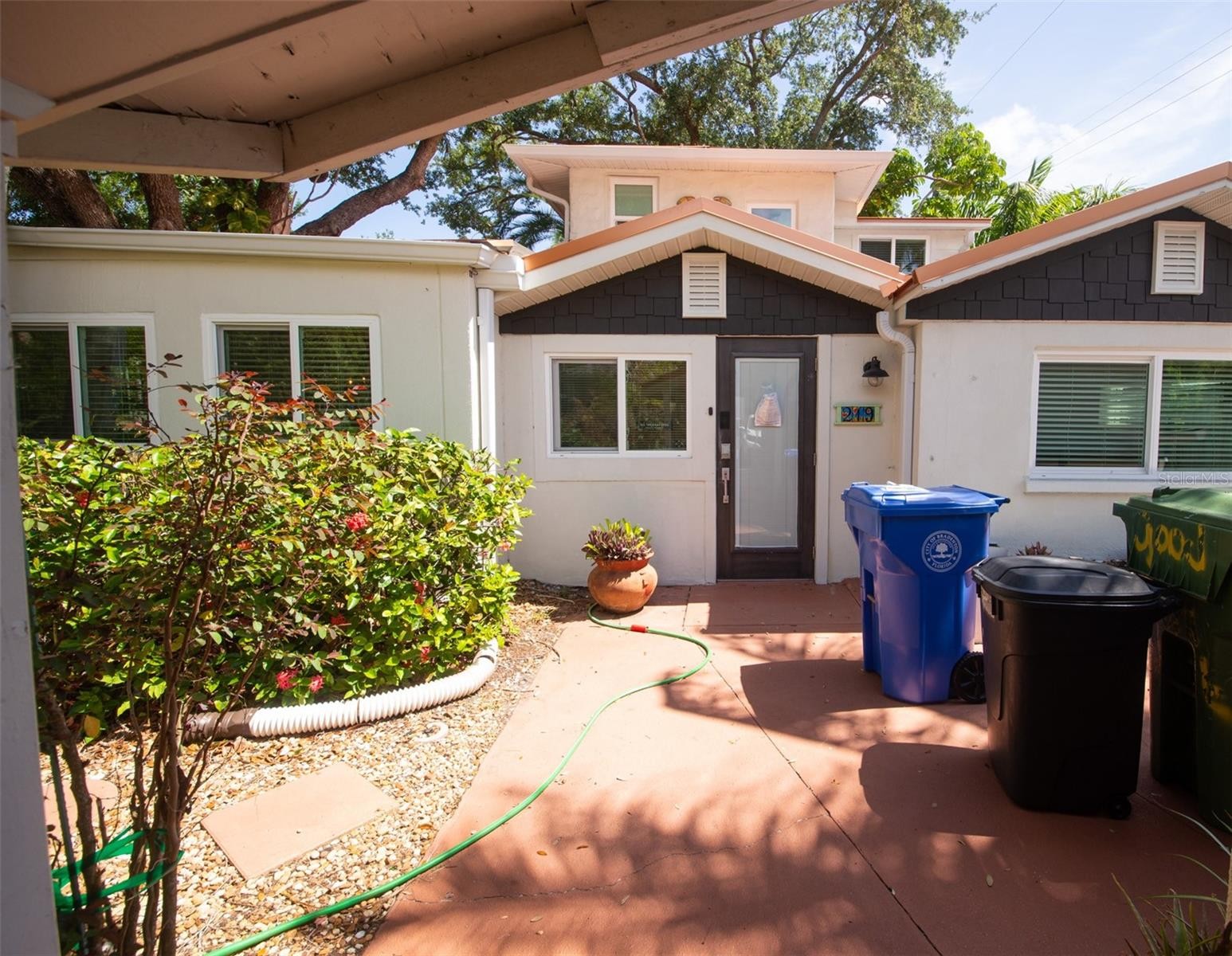 219 24 ST W