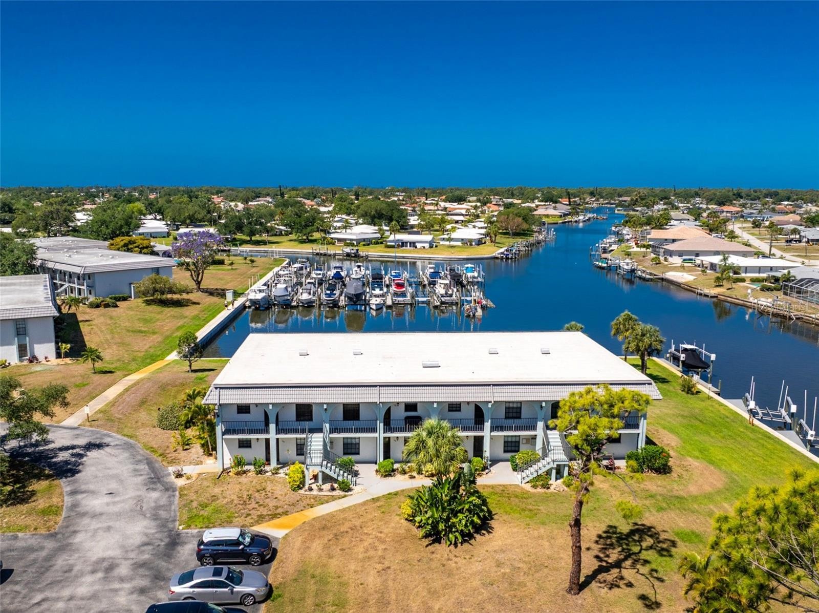 150 ENGLEWOOD ISLES PKWY #108