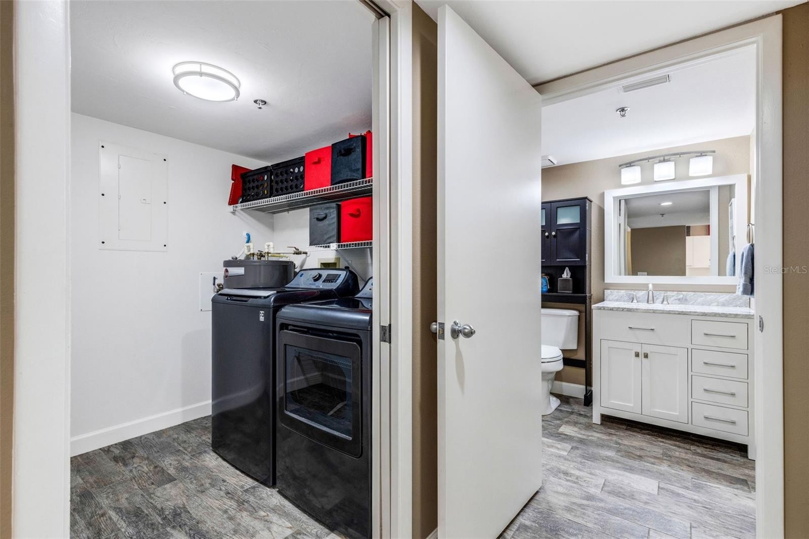 3980 IRONWOOD CIR #404