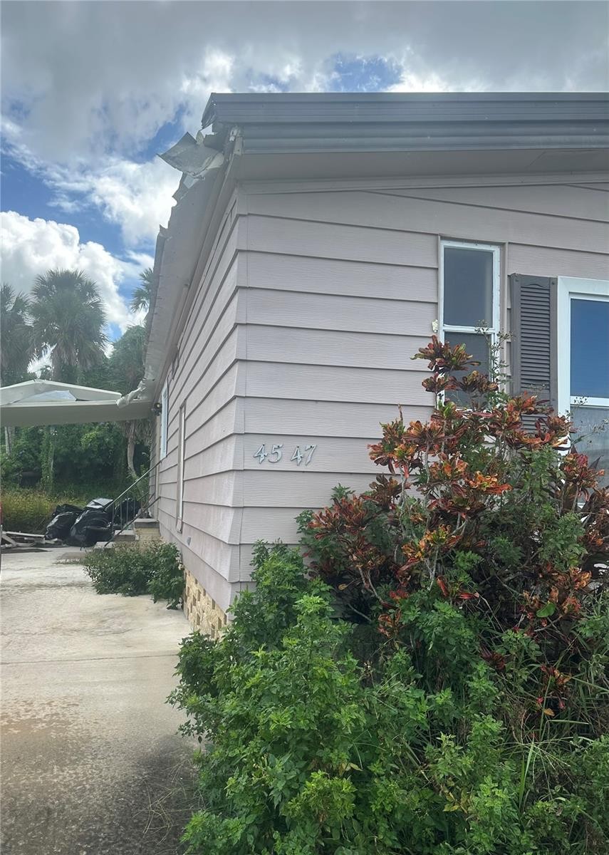 4547 12TH STREET CT E