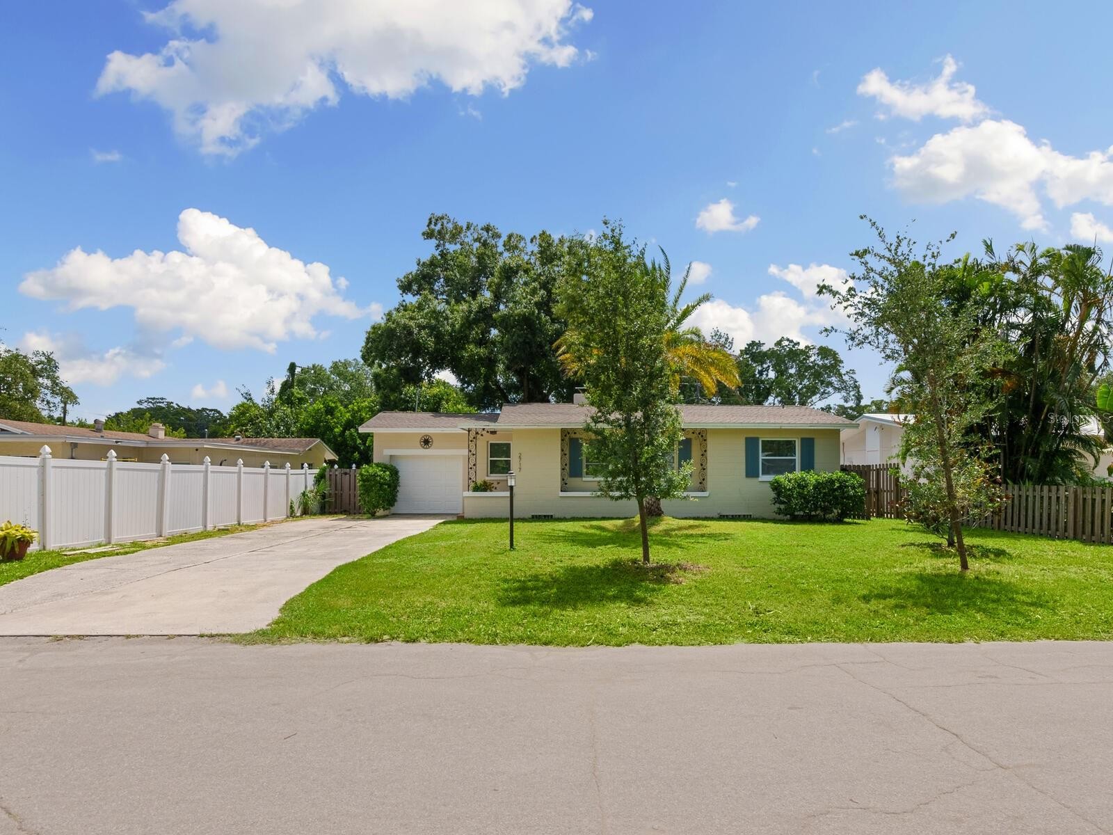 2717 Grove Pl Sarasota Florida 34239