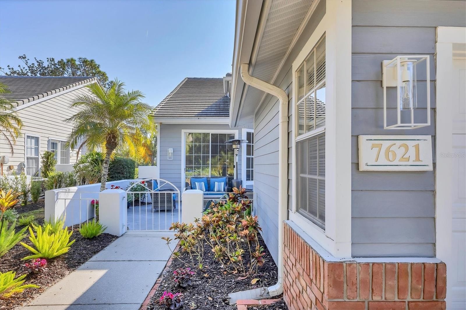 7621 WHITEBRIDGE GLN