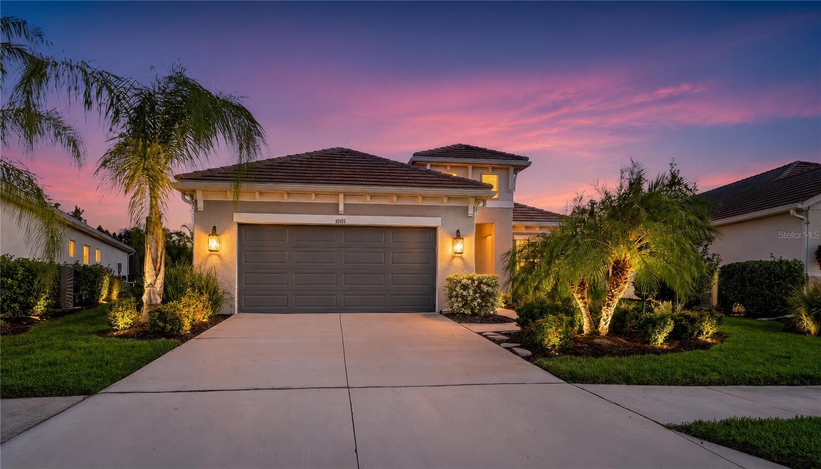 10193 CANAVERAL CIR