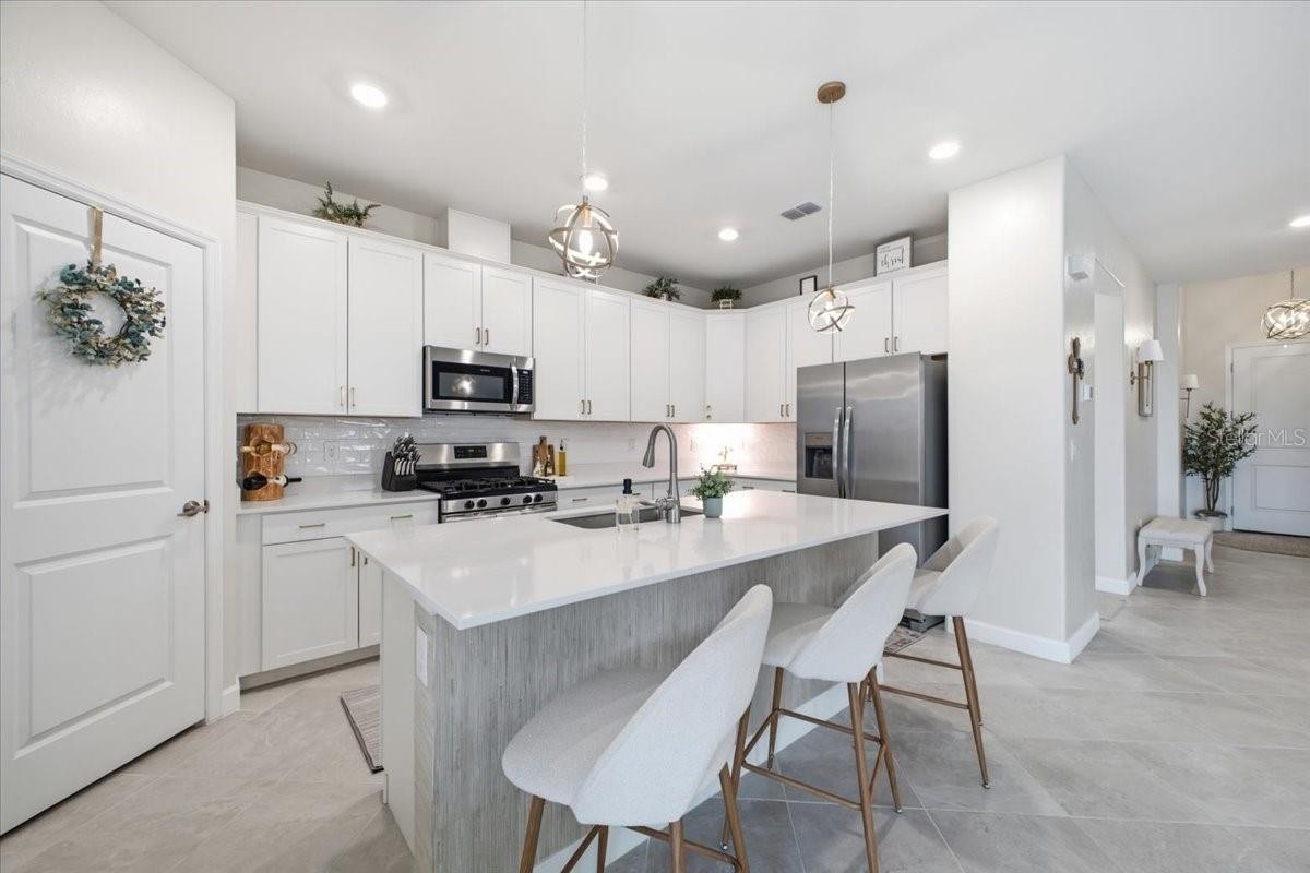 5250 CORAL REEF WAY