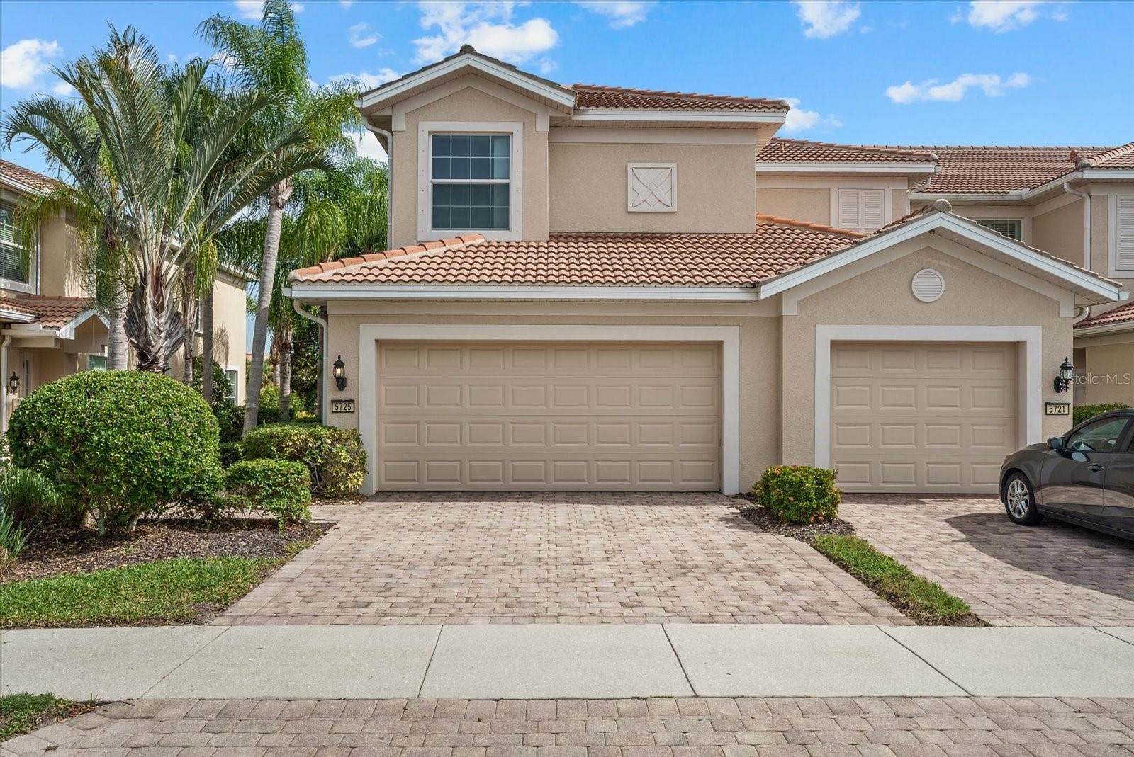 5725 FOSSANO DR #706