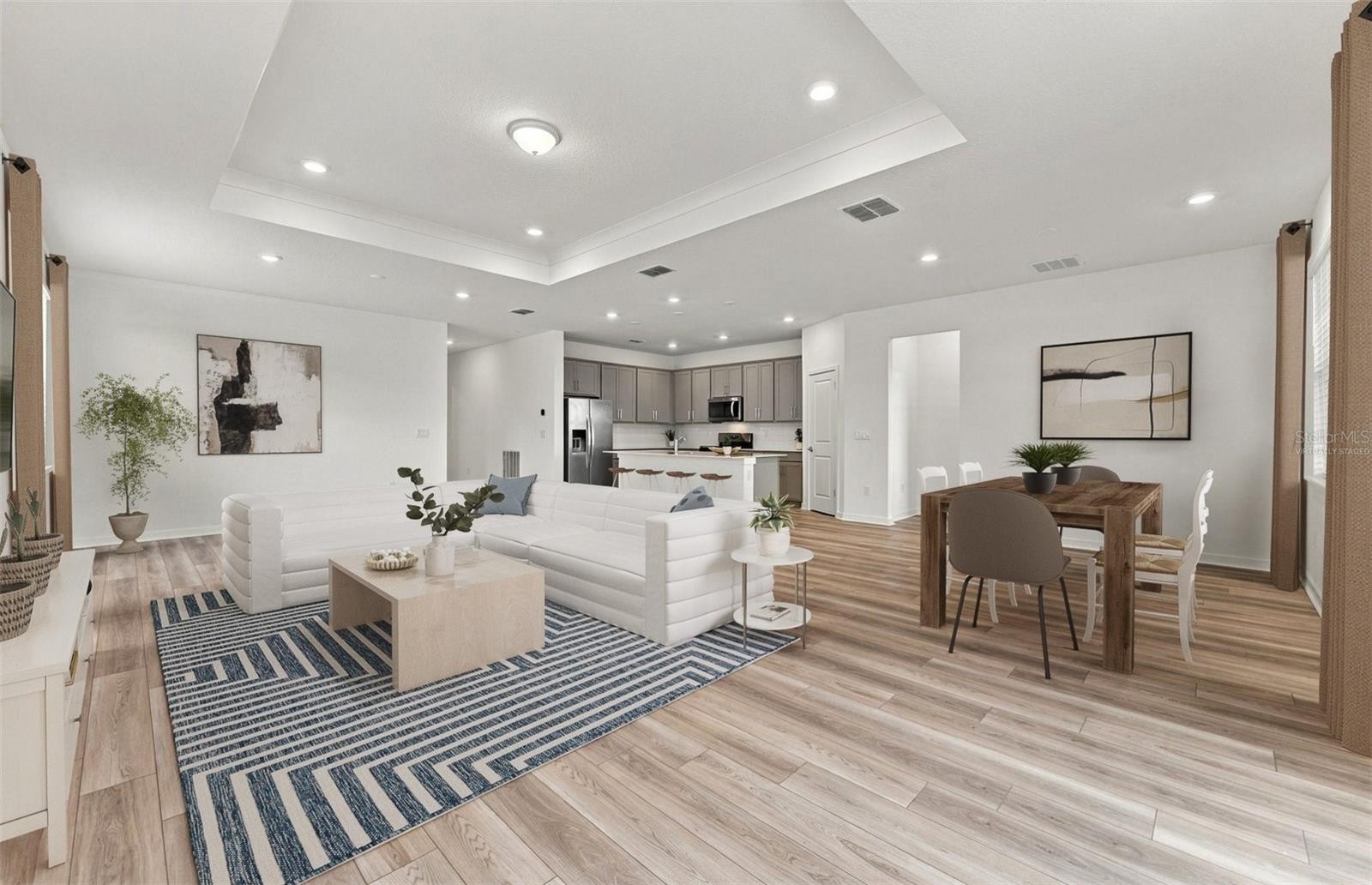 10045 TRELLIS VINE WAY