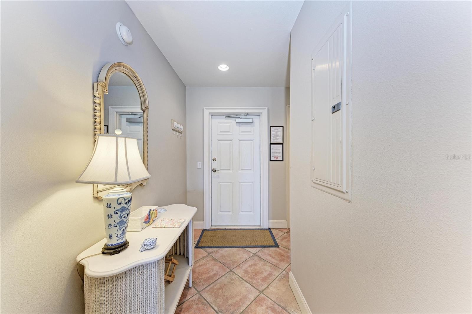 101 PALM AVE #3