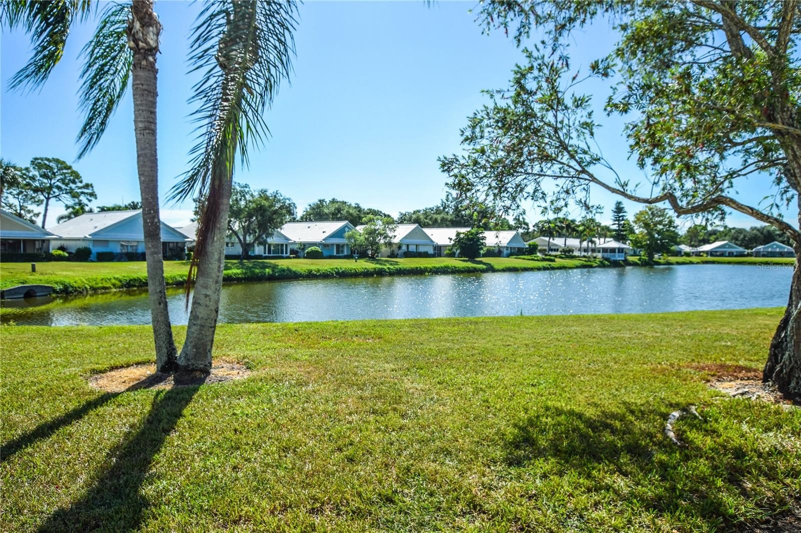 827 HARRINGTON LAKE LN #35