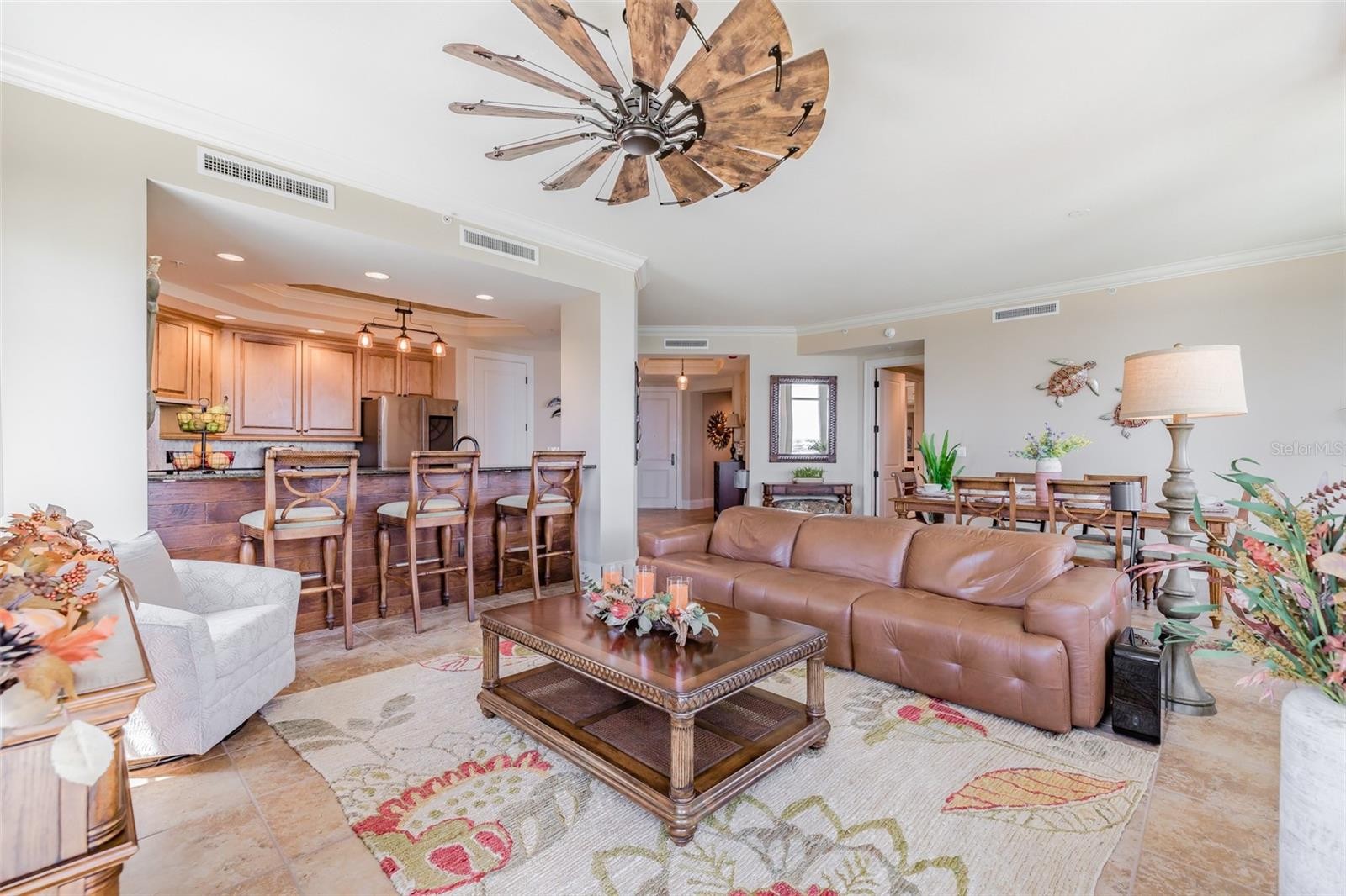 140 RIVIERA DUNES WAY #303