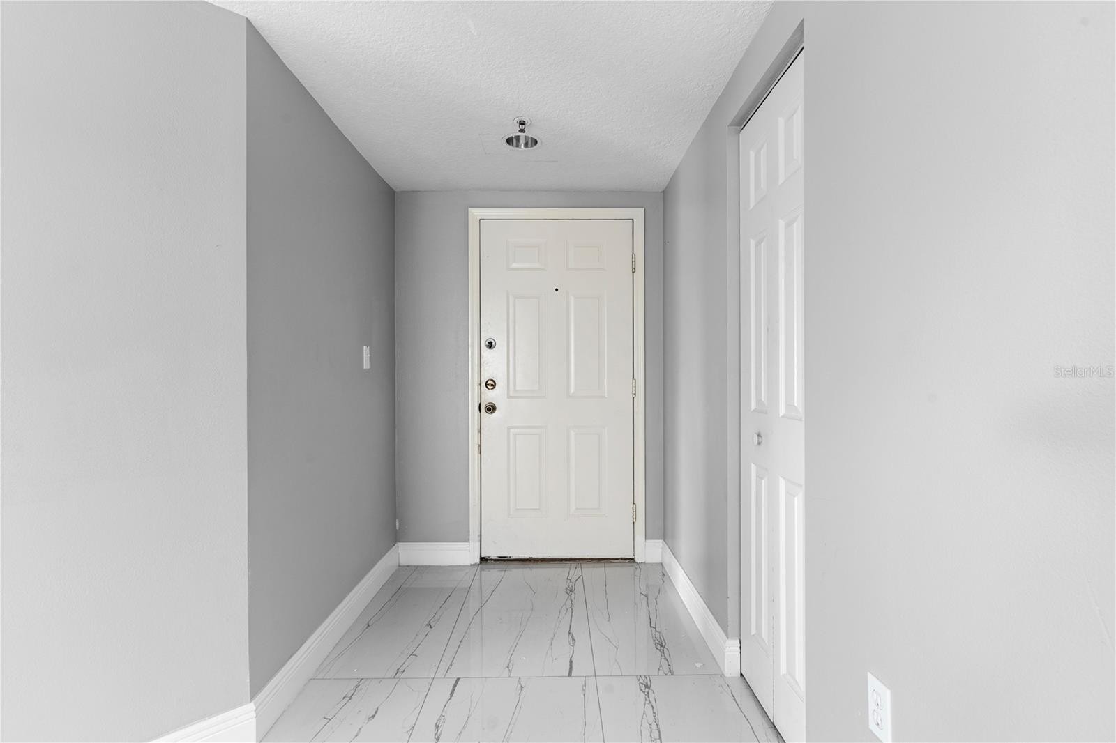 2725 TERRA CEIA BAY BLVD #201