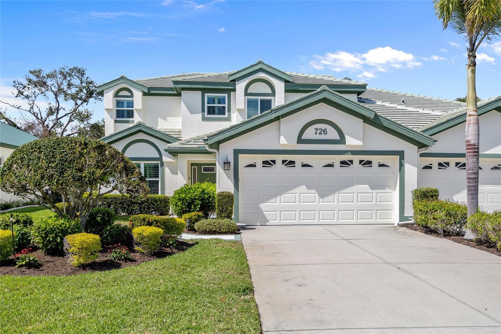 726 CONNEMARA CT