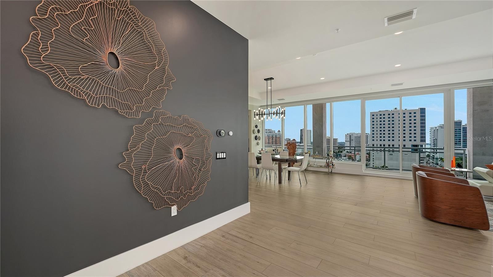 540 N TAMIAMI TRL #1004