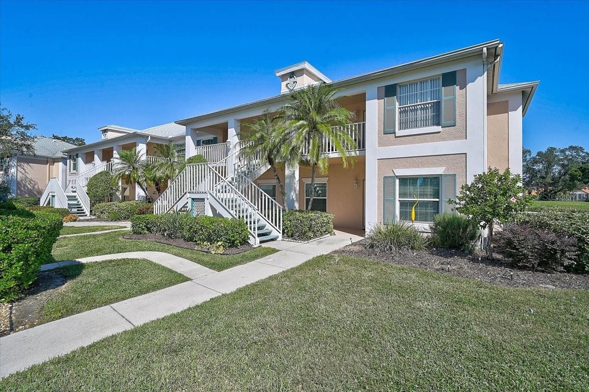 4214 CADDIE DR E #204