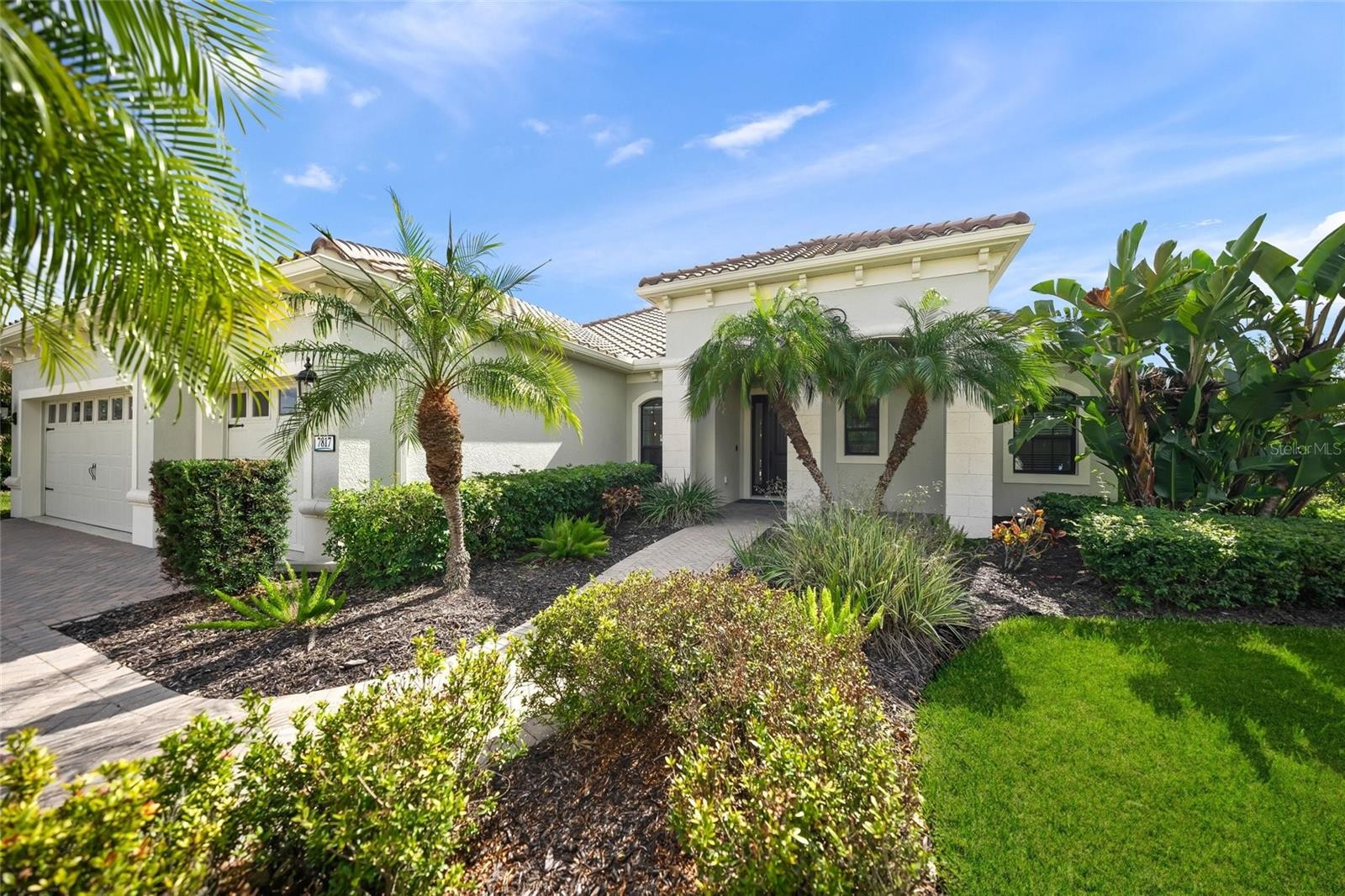 7817 PASSIONFLOWER DR