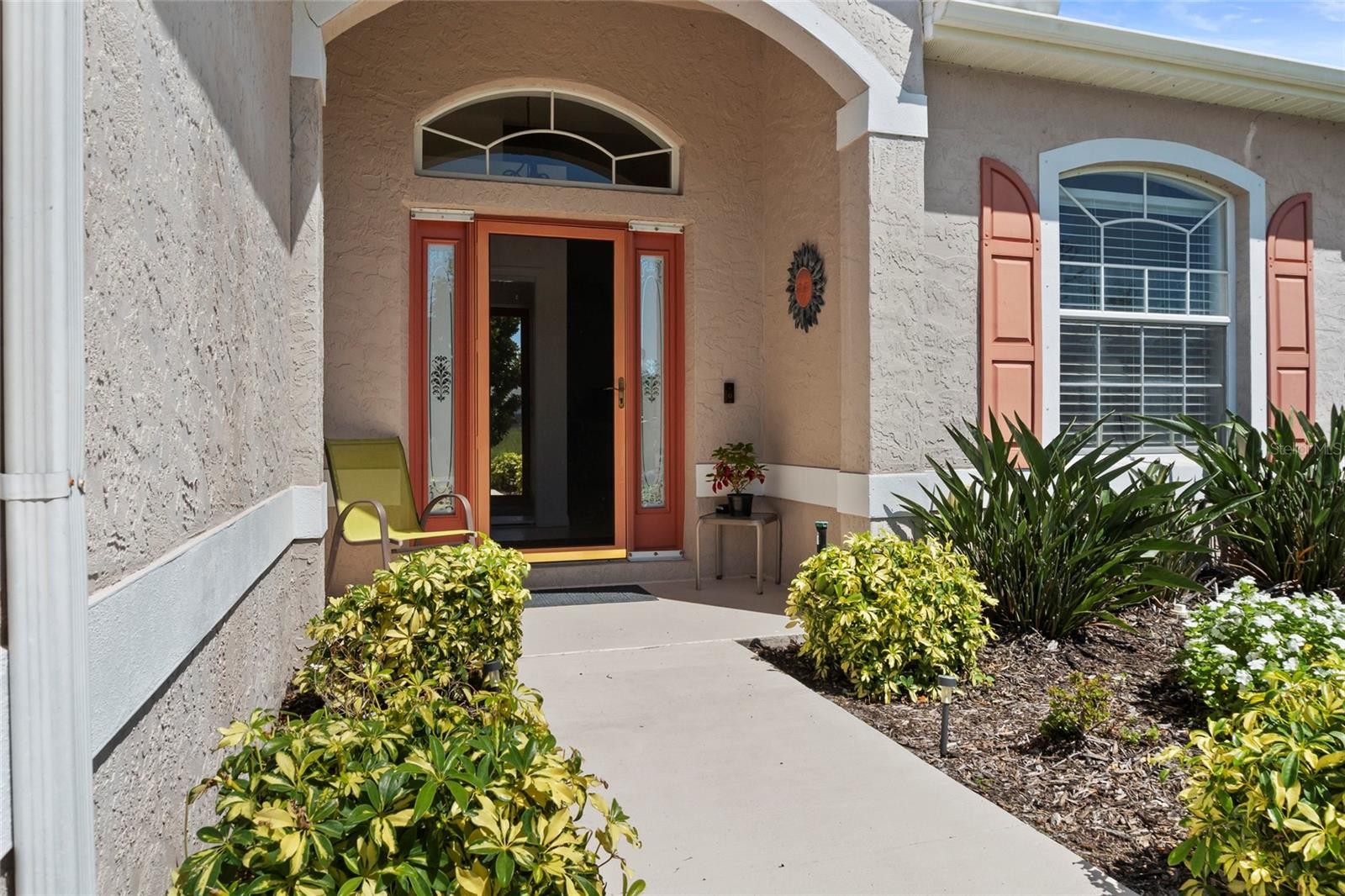 1344 HEDGEWOOD CIR