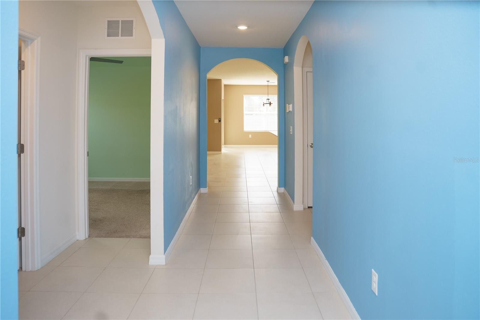 2614 GREENLEAF TER