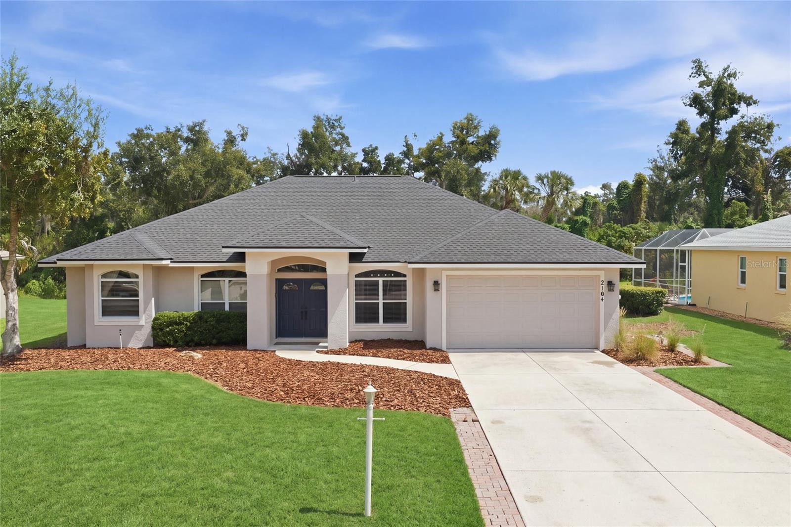 3104 RIVER WOODS DR