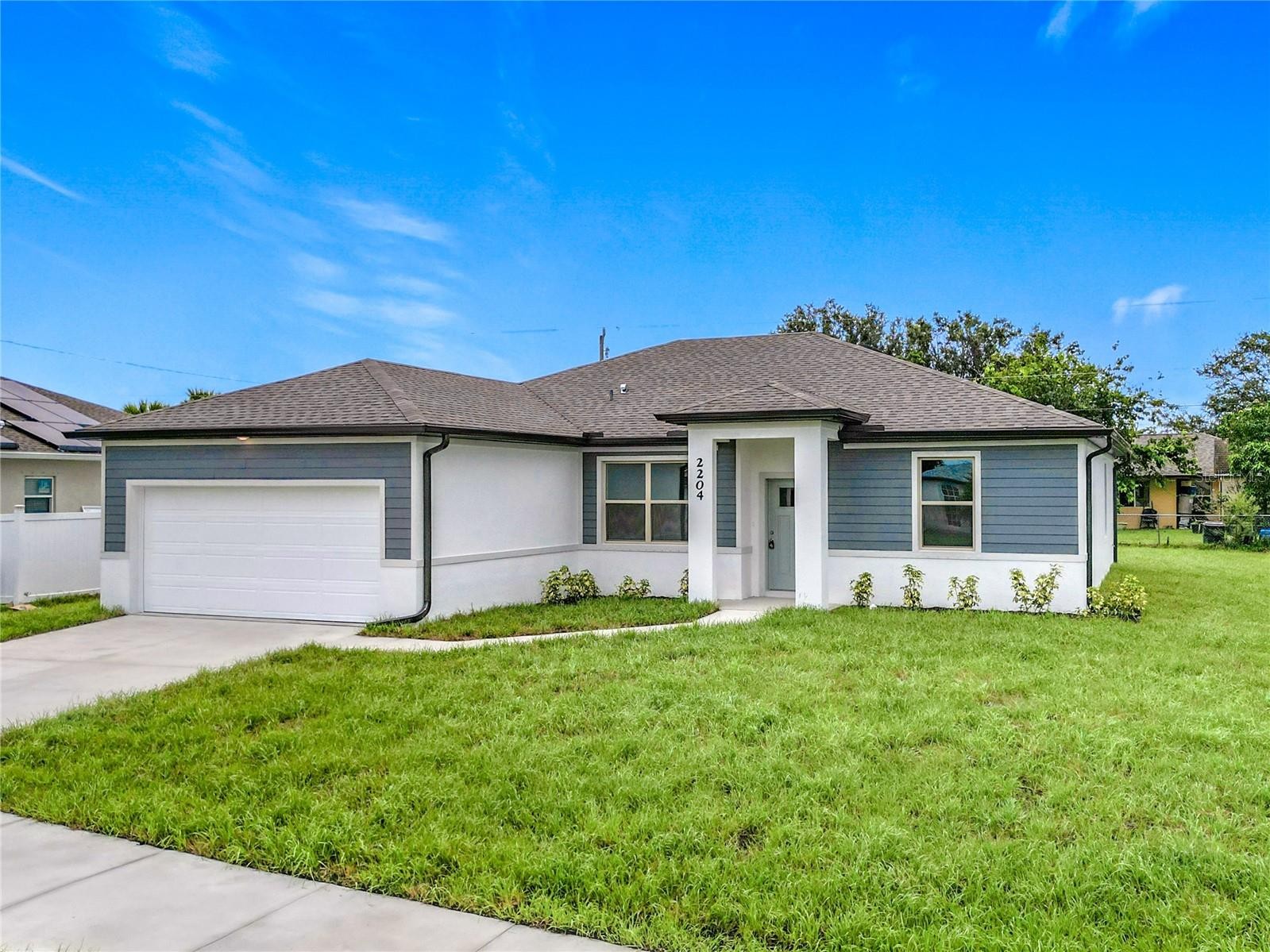1211 S SAN MATEO DR