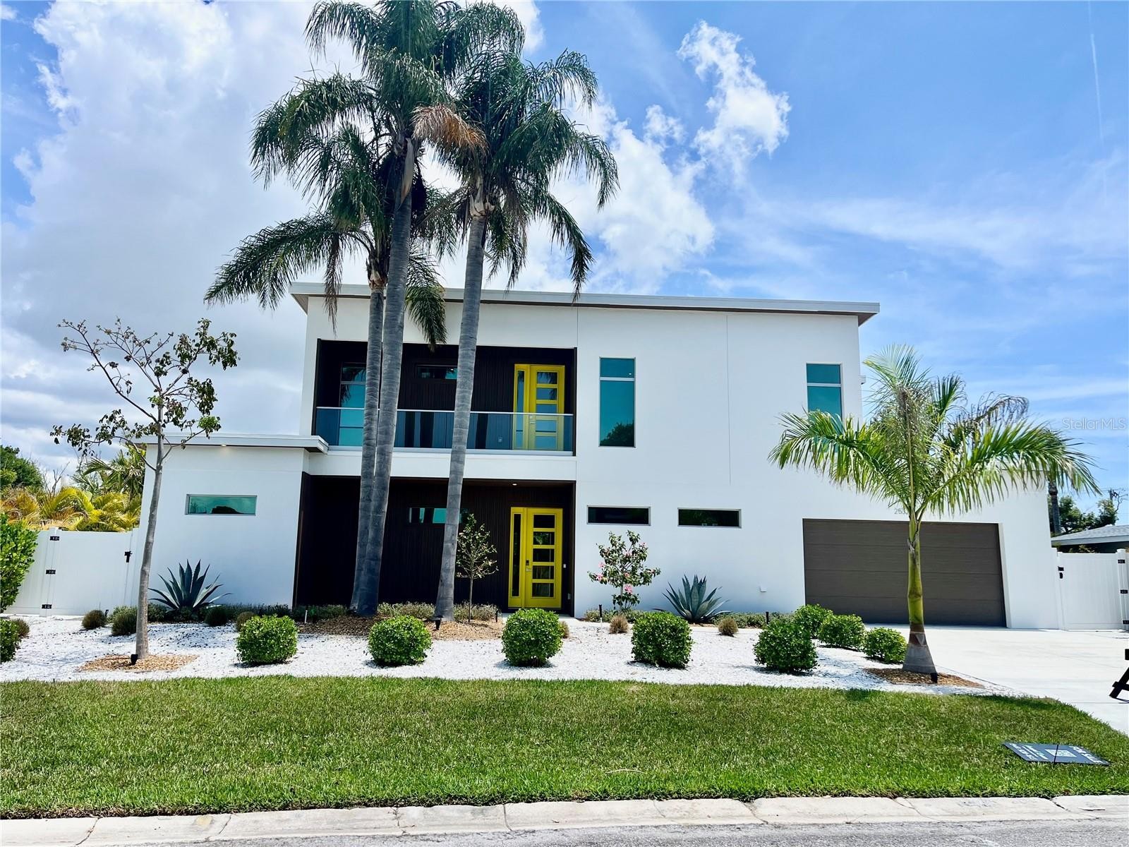 2532 FRUIT TREE DR