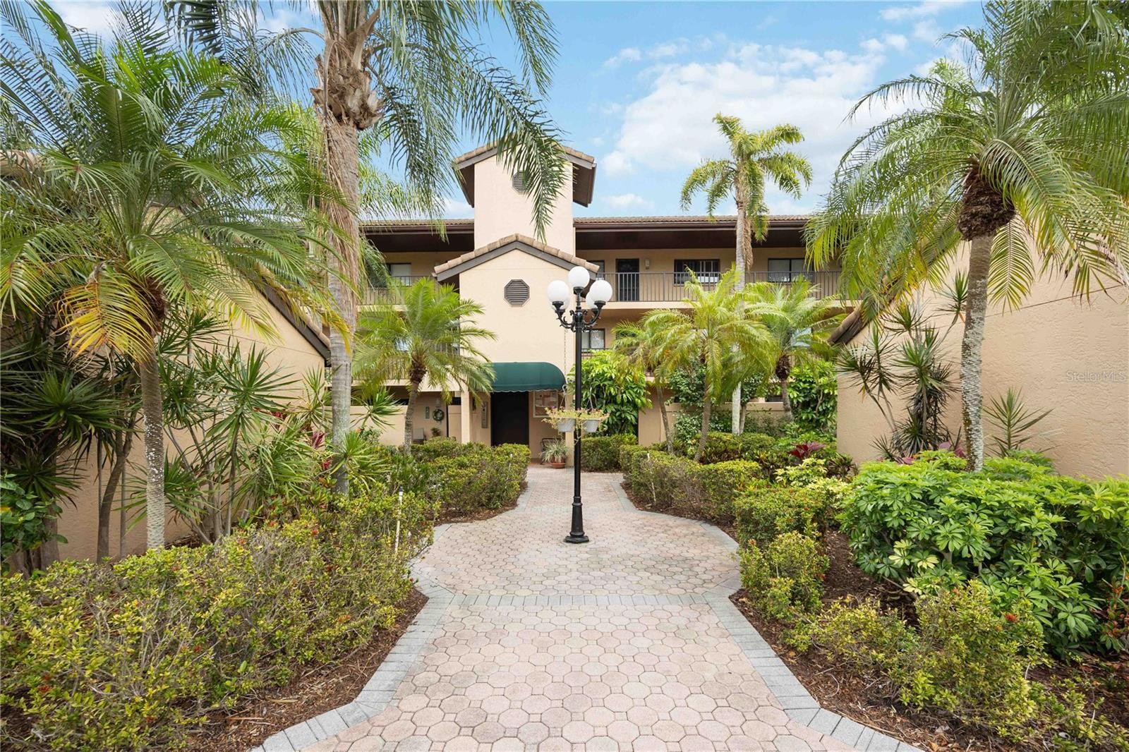 5627 ASHTON WAY #5627