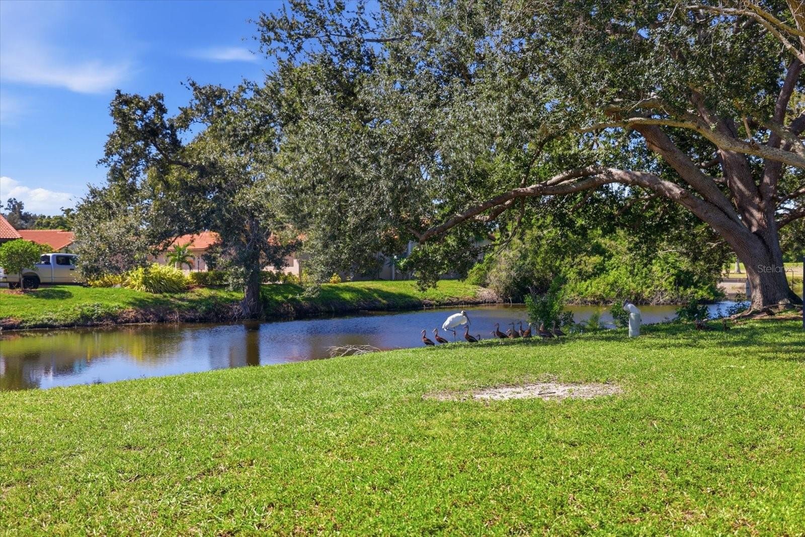 832 S GONDOLA DR