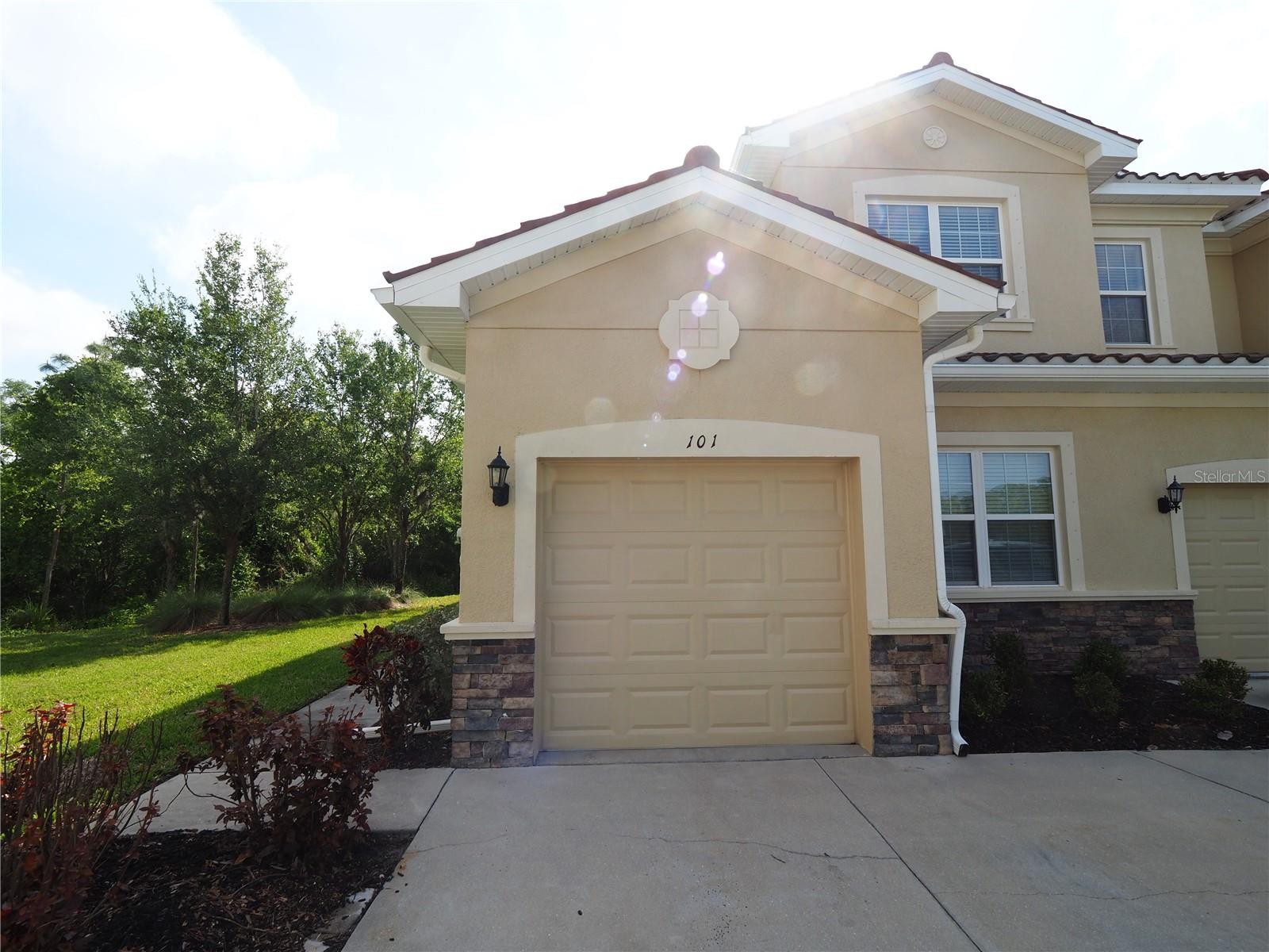 8140 ENCLAVE WAY #101