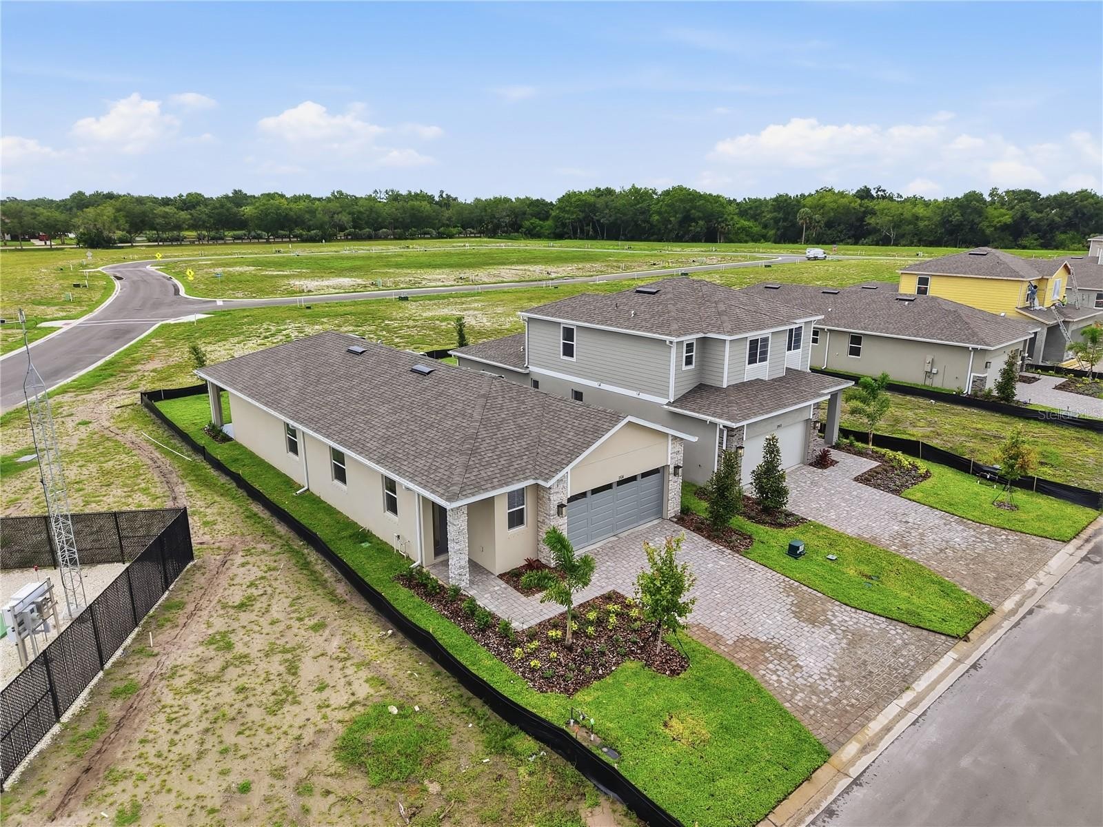 2326 ANDERS DR