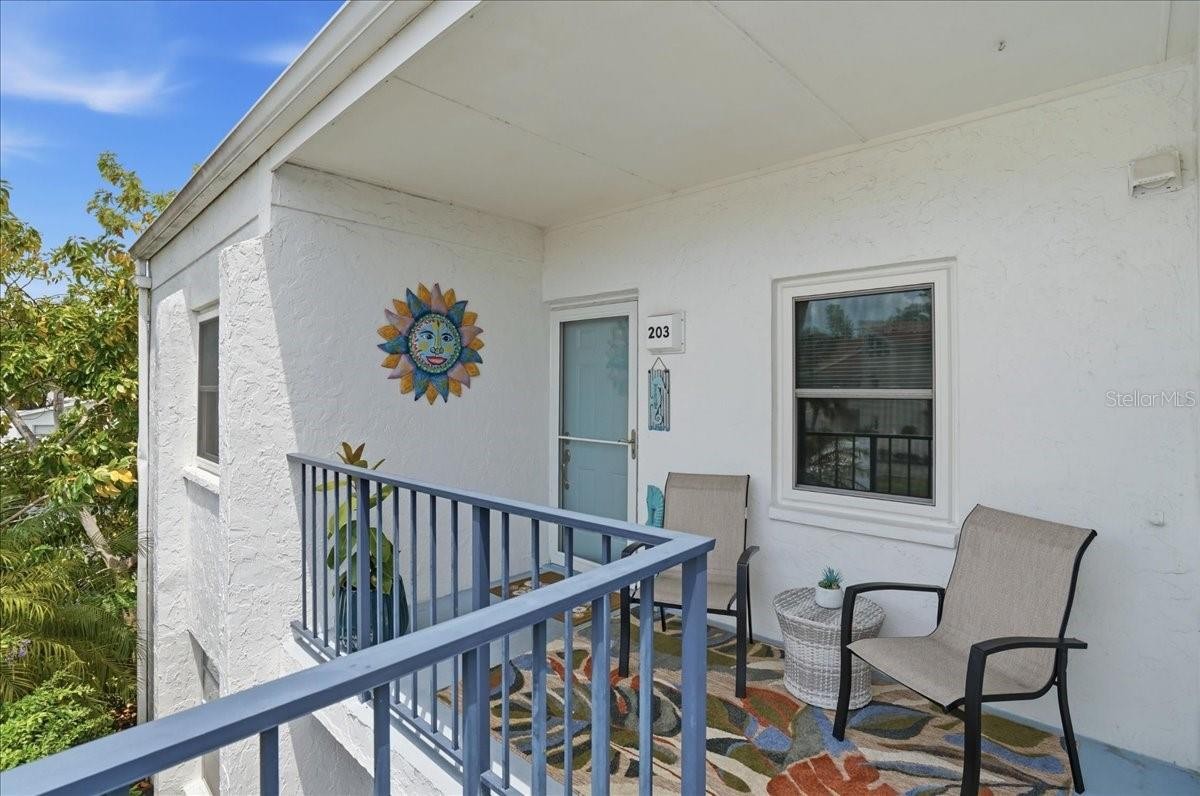 755 VILLAGE CIR #203