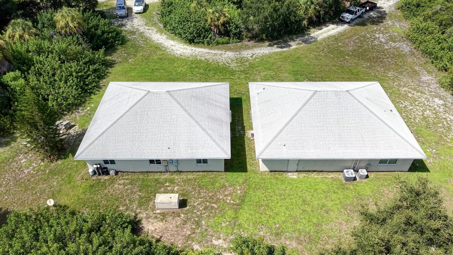 411 BRISTOL LN