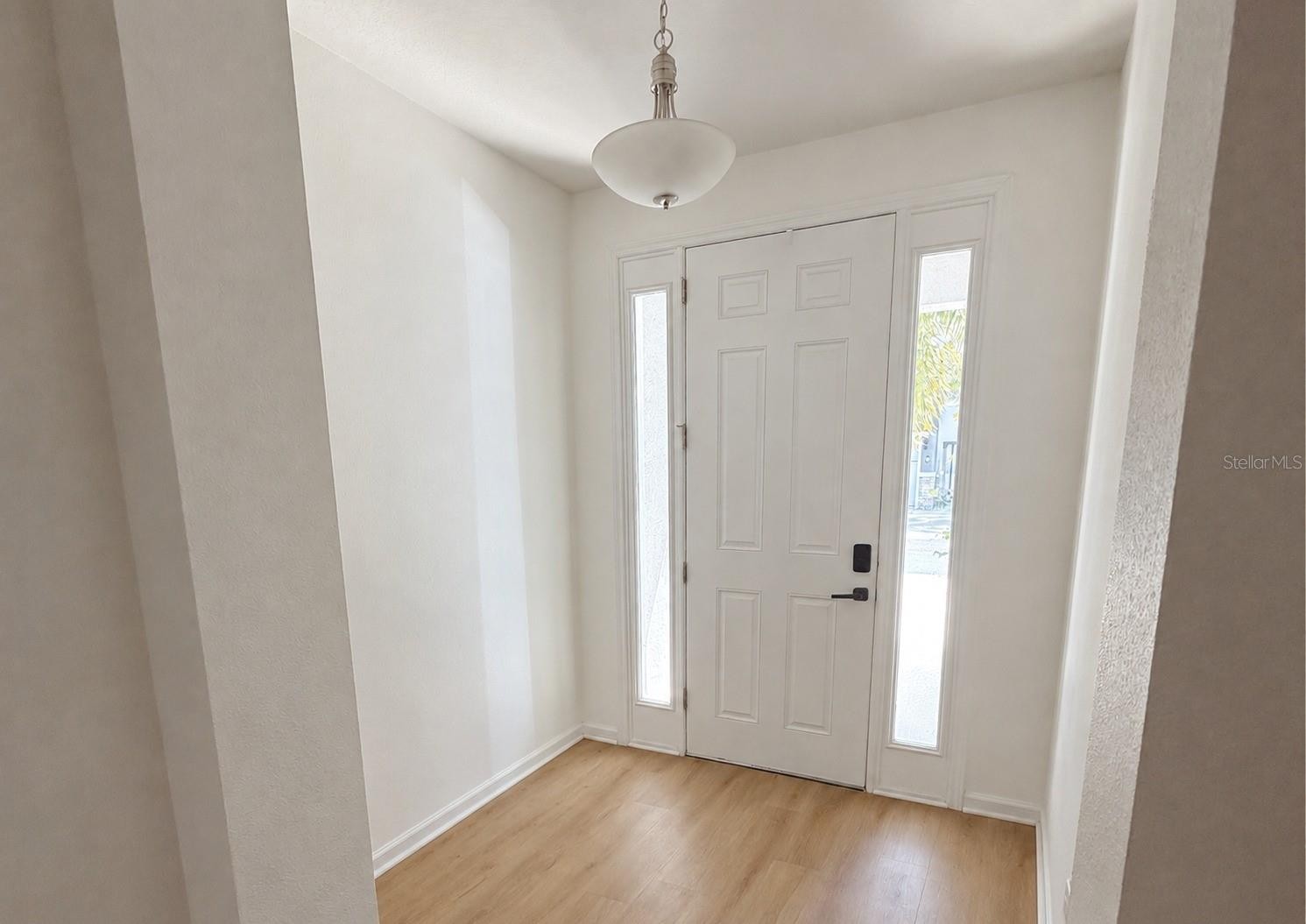 8653 PALMER PARK CIR
