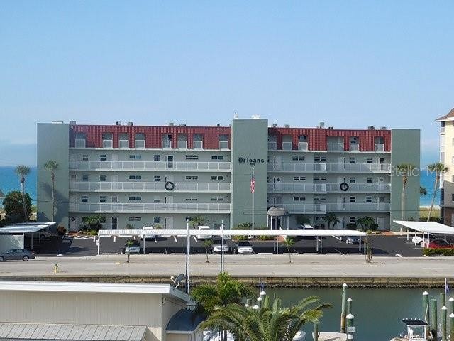 950 TARPON CENTER DR #301