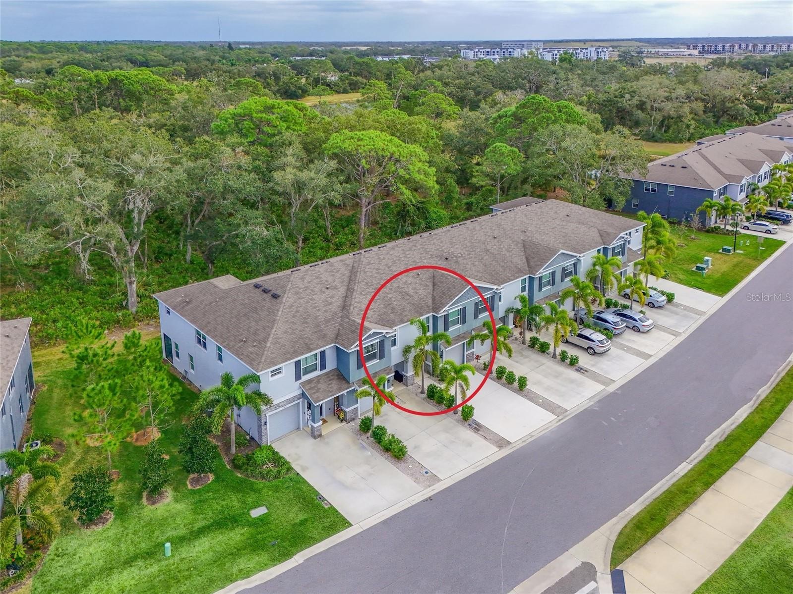 2419 MIDNIGHT PEARL DR