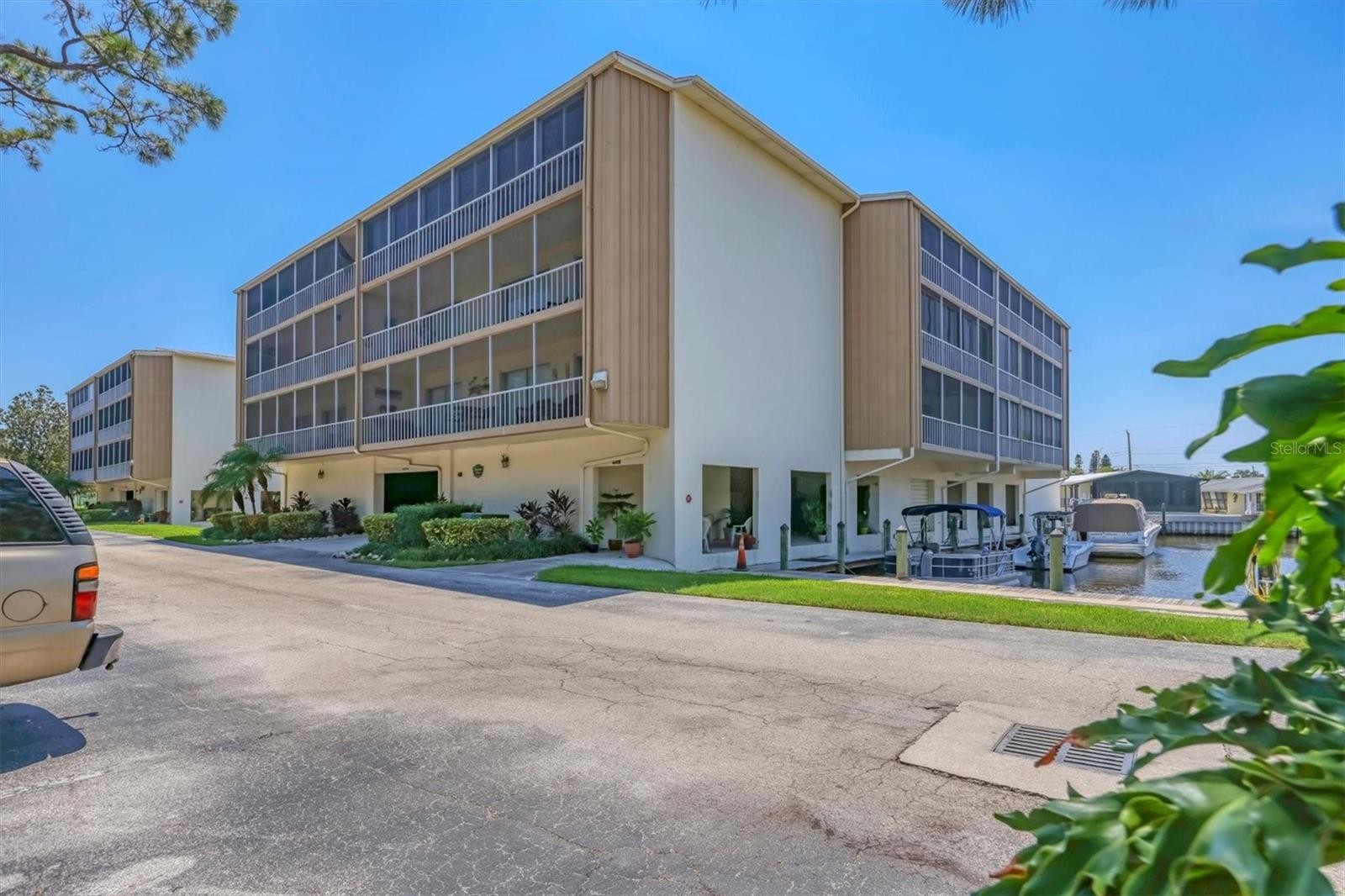 1714 69TH AVE W #B404