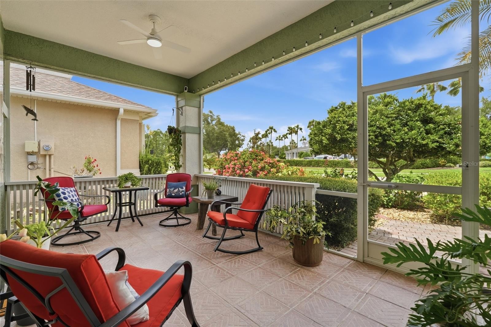 1509 SCARLETT AVE