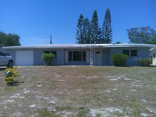 2447 FOSTER LN