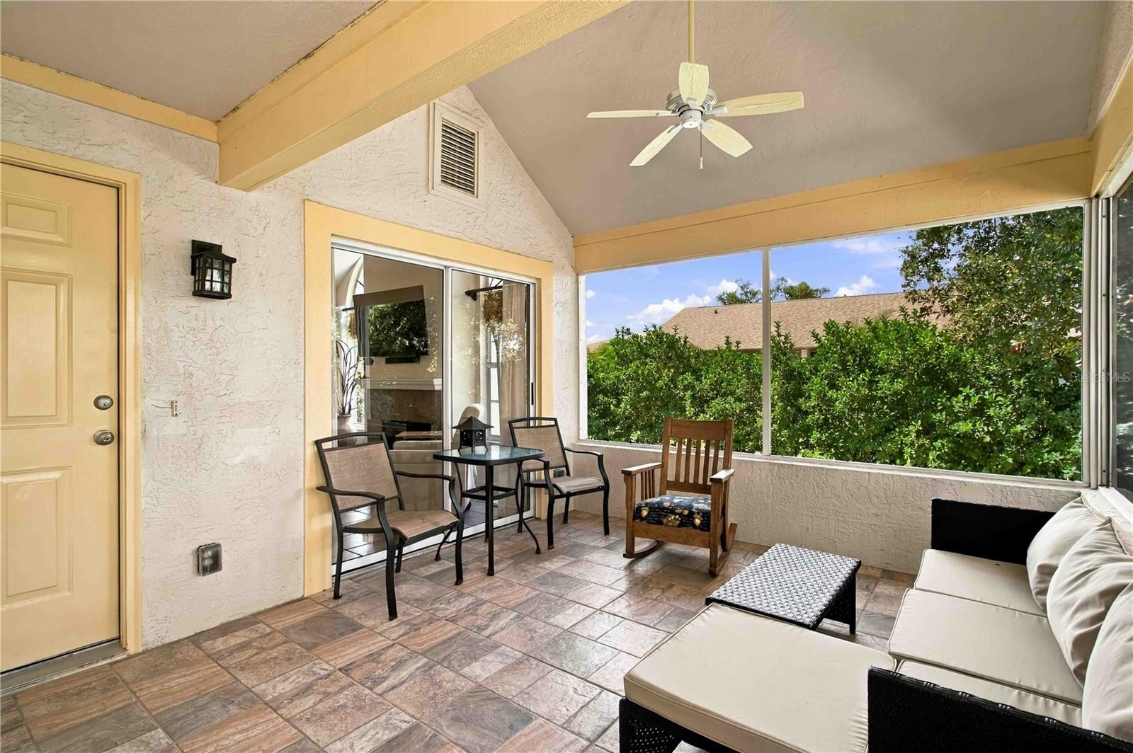 4536 WHIRLAWAY DR