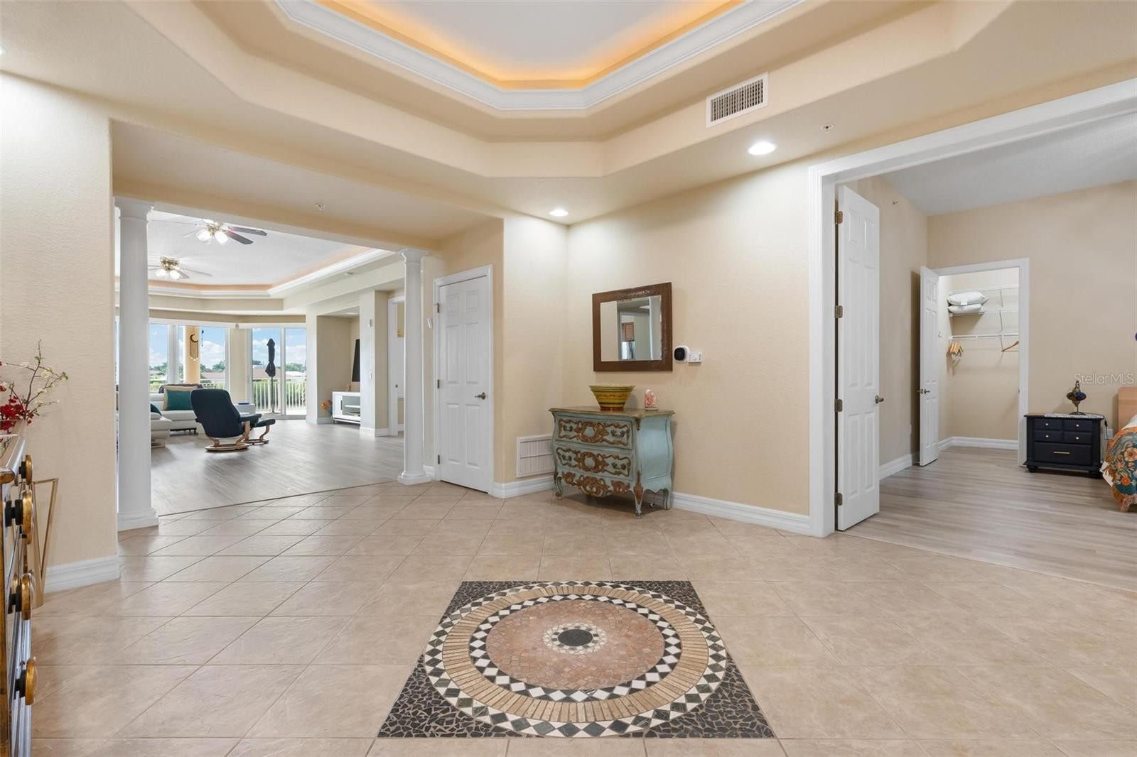 6100 JESSIE HARBOR DR #202