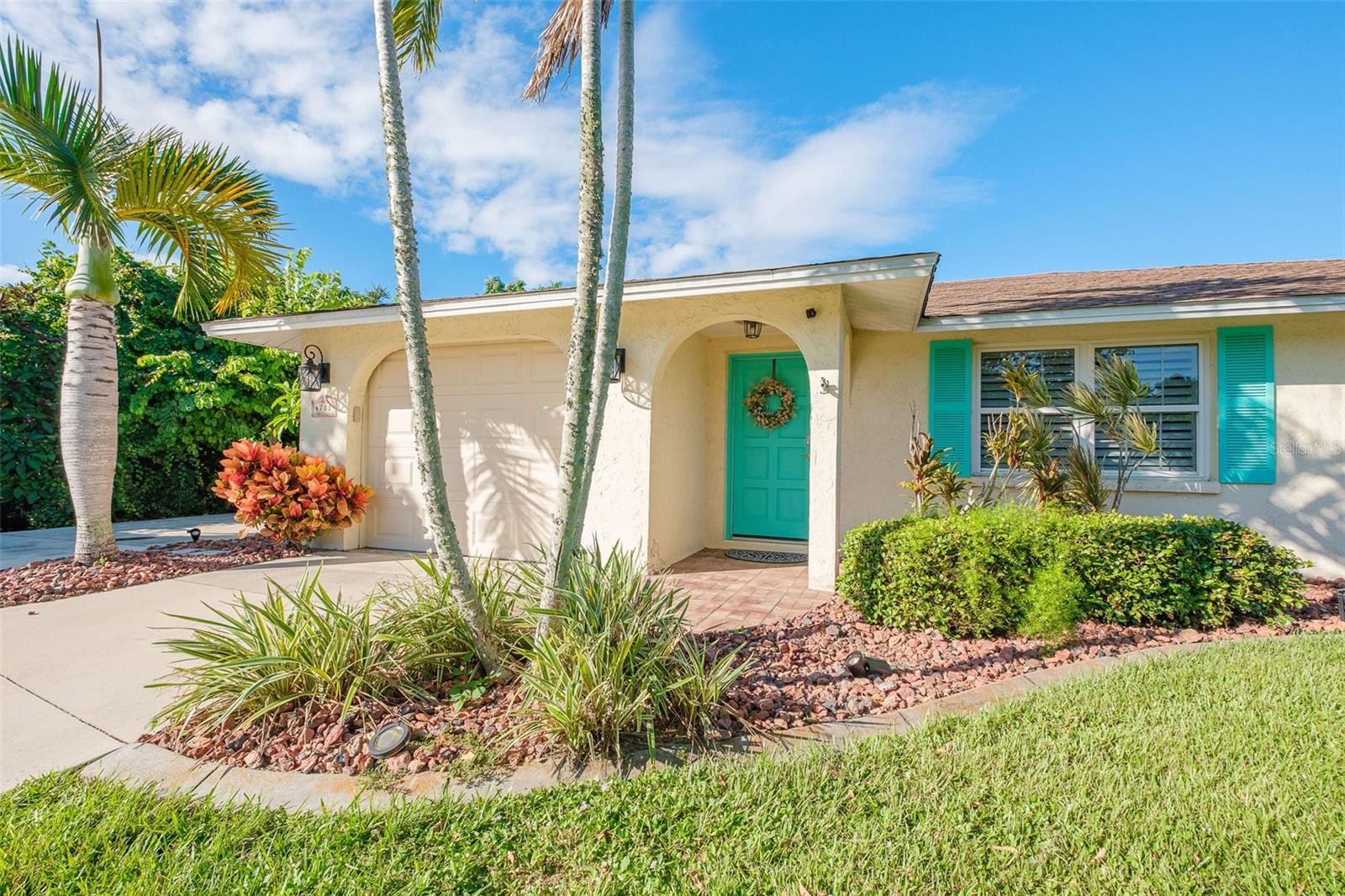 4708 ALLIGATOR DR