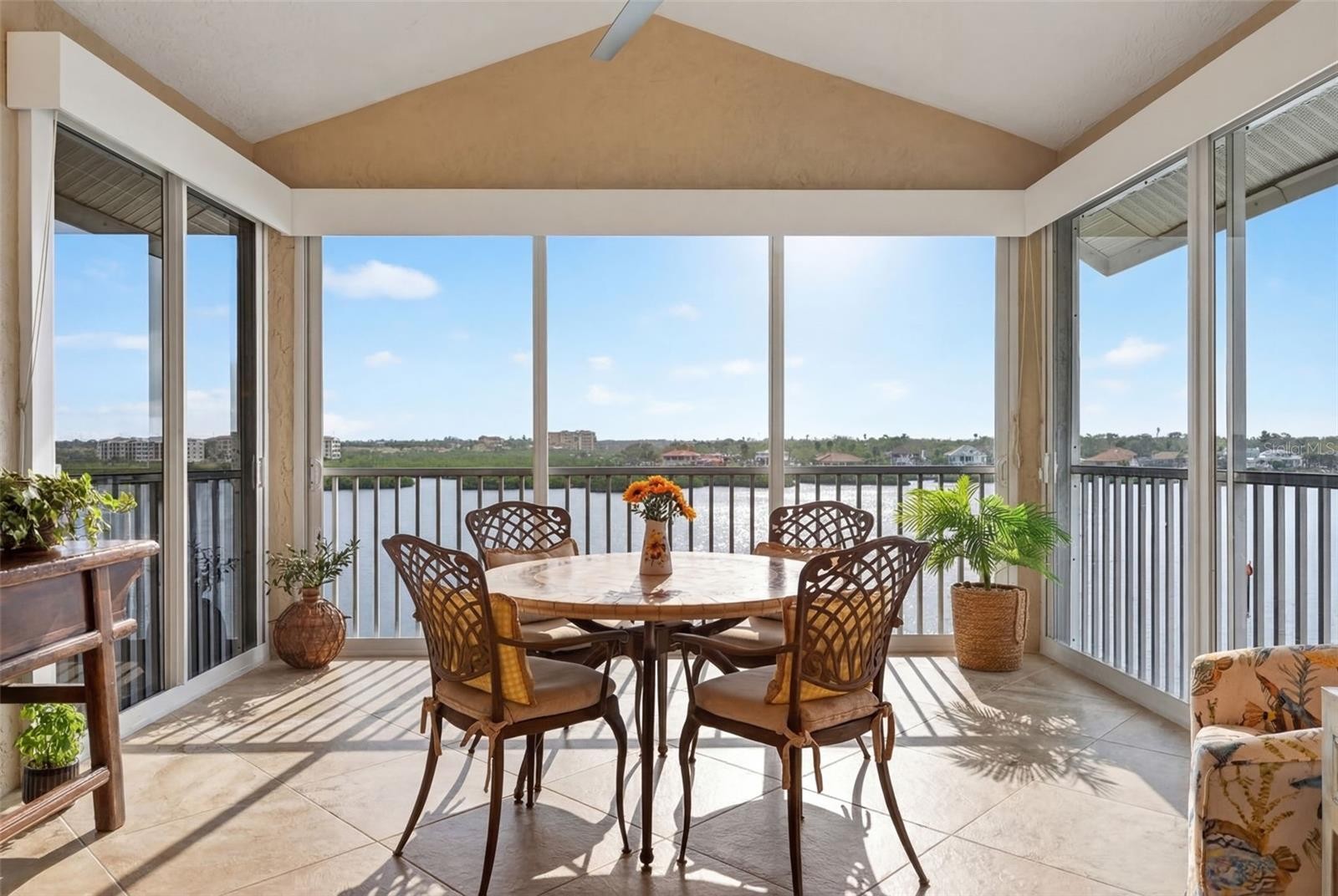 1280 DOLPHIN BAY WAY #503