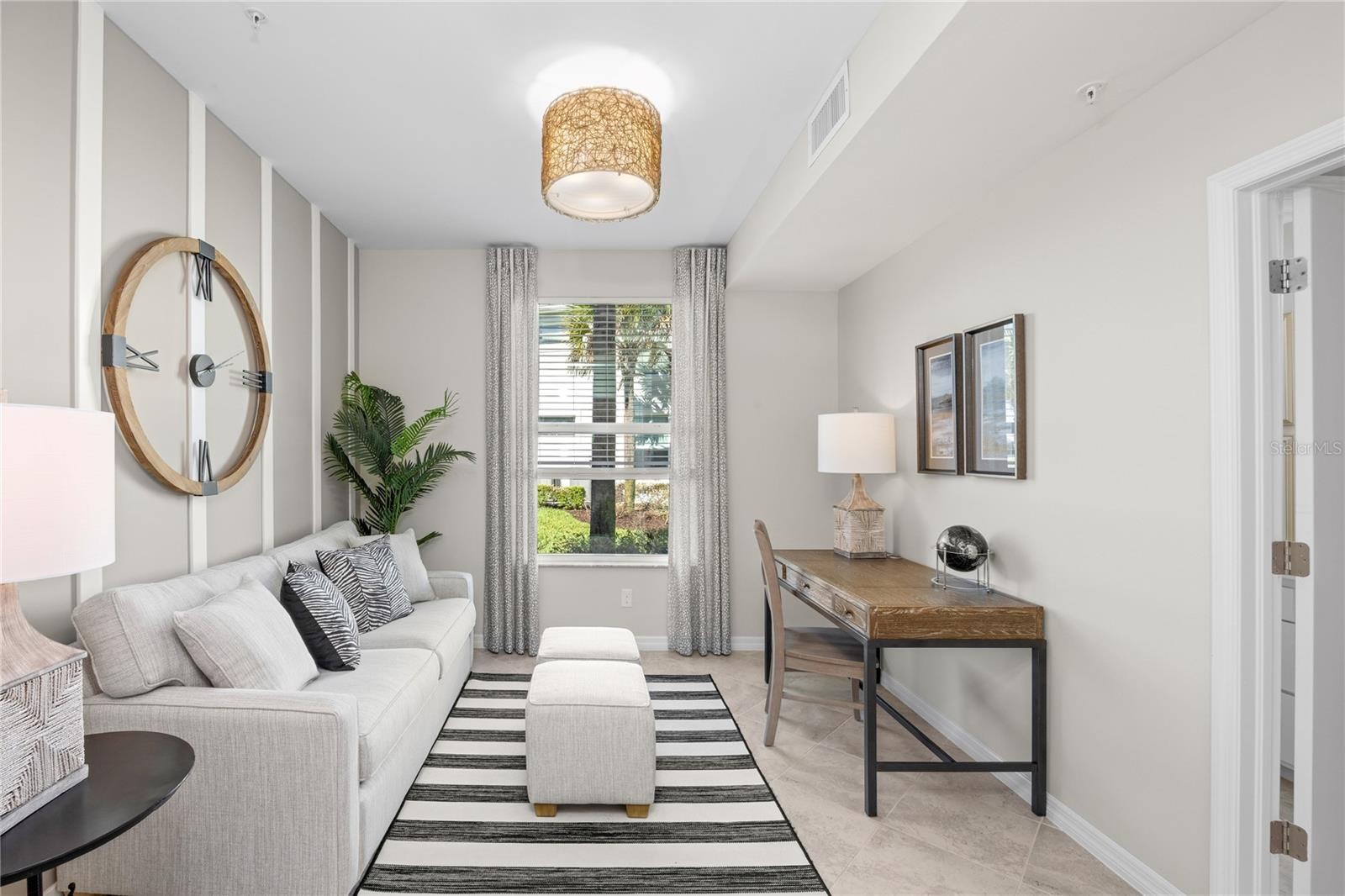 19007 SCALLOP LOOP #201