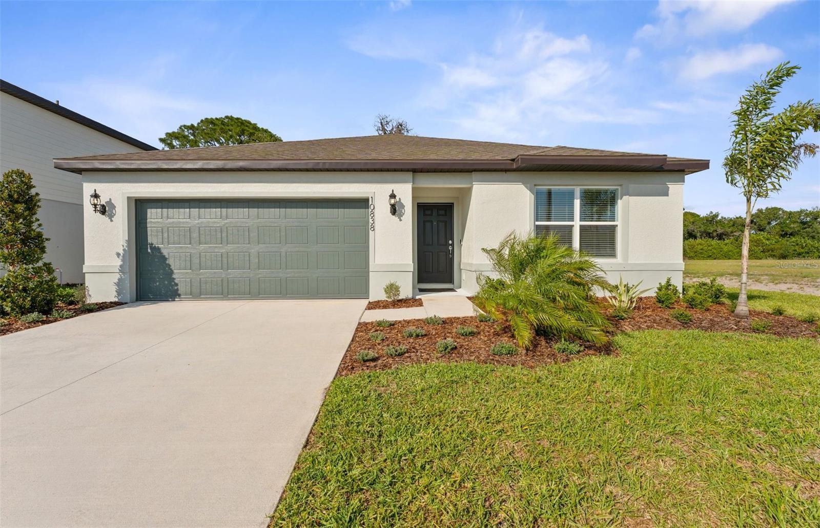 10838 SAPPHIRE BREEZE CV