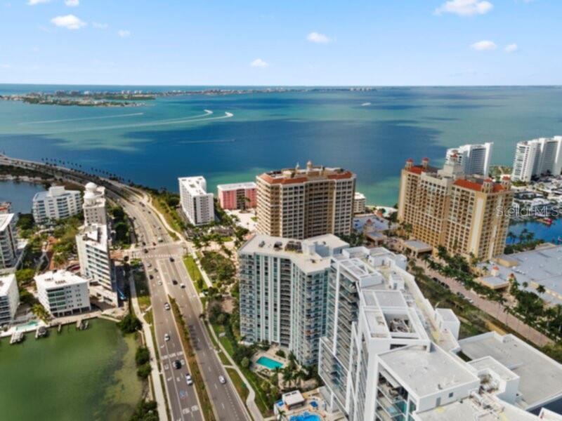 1111 N GULFSTREAM AVE #5B